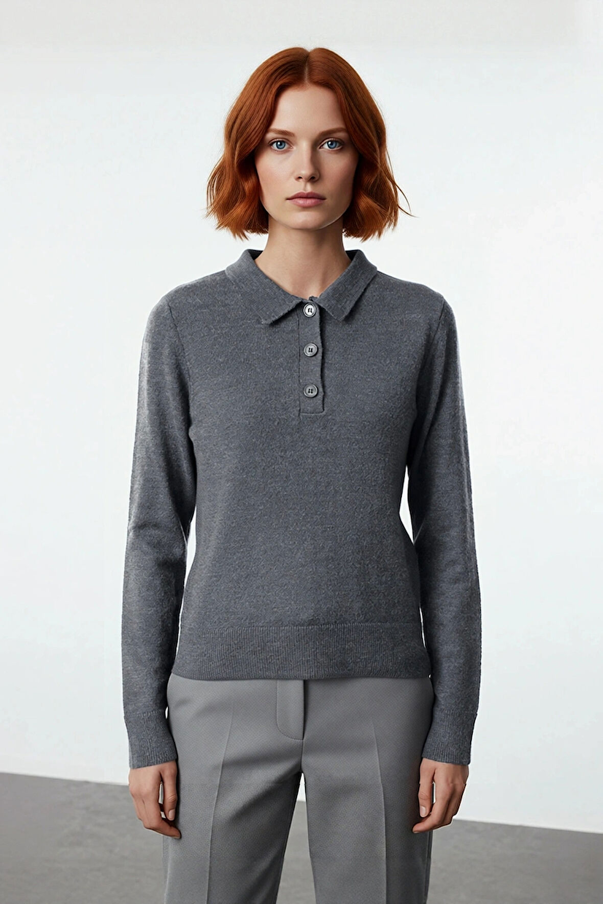 Şık Kadın Polo Yaka Yünlü Triko Kazak Regular Kalıbı İle Gün Boyu Konfor Sunar Kaliteli