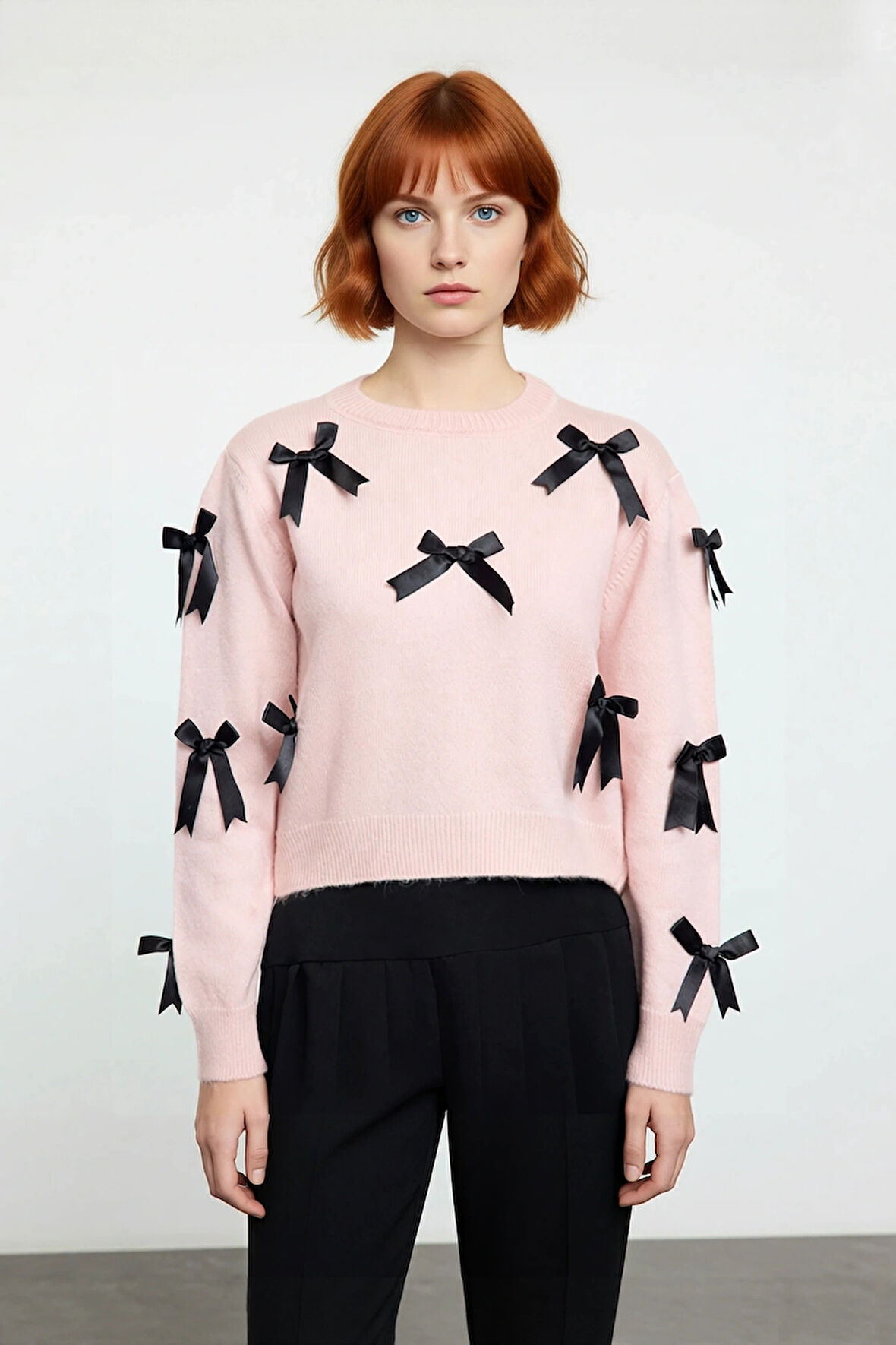 Kadınlara Yönelik Konforlu Regular Kalıp Bisiklet Yaka Triko Kurdele Fiyonklu Uzun Kollu Kazak