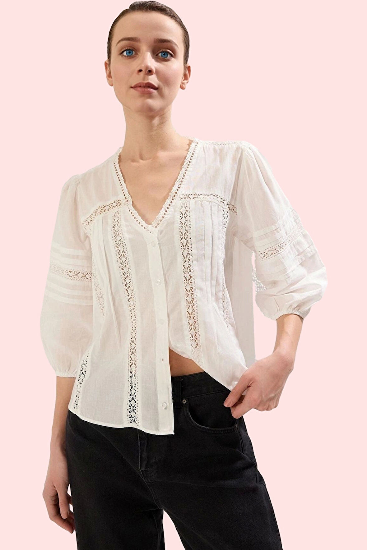 Kadın Pamuklu Uzun Kollu Gömlek Dantel Detaylı Günlük Şıklık Hafta Sonu Yaz Aylarının Vazgeçilmezi