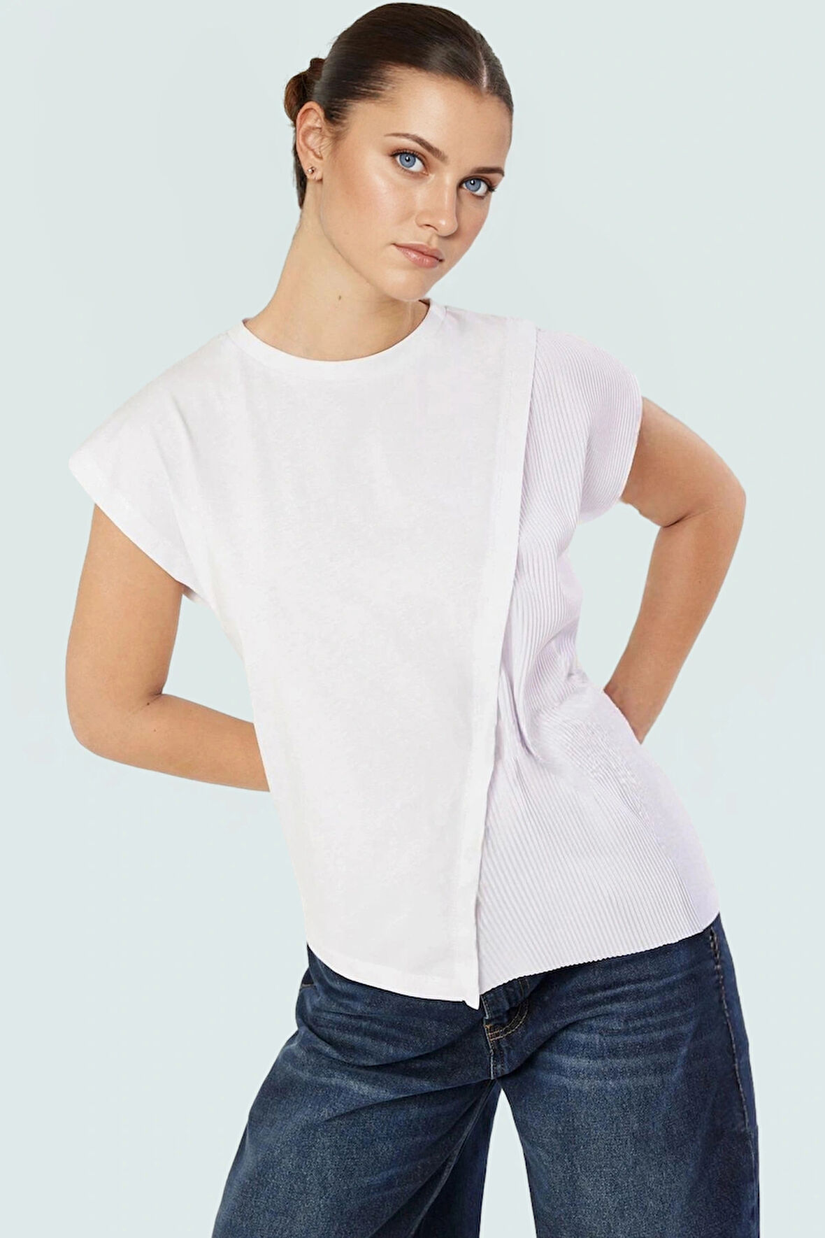 Asimetrik Bluz Kısa Kol Bisiklet Yaka Pamuklu Örme Kumaş Rahat Kalıp Ve Şık