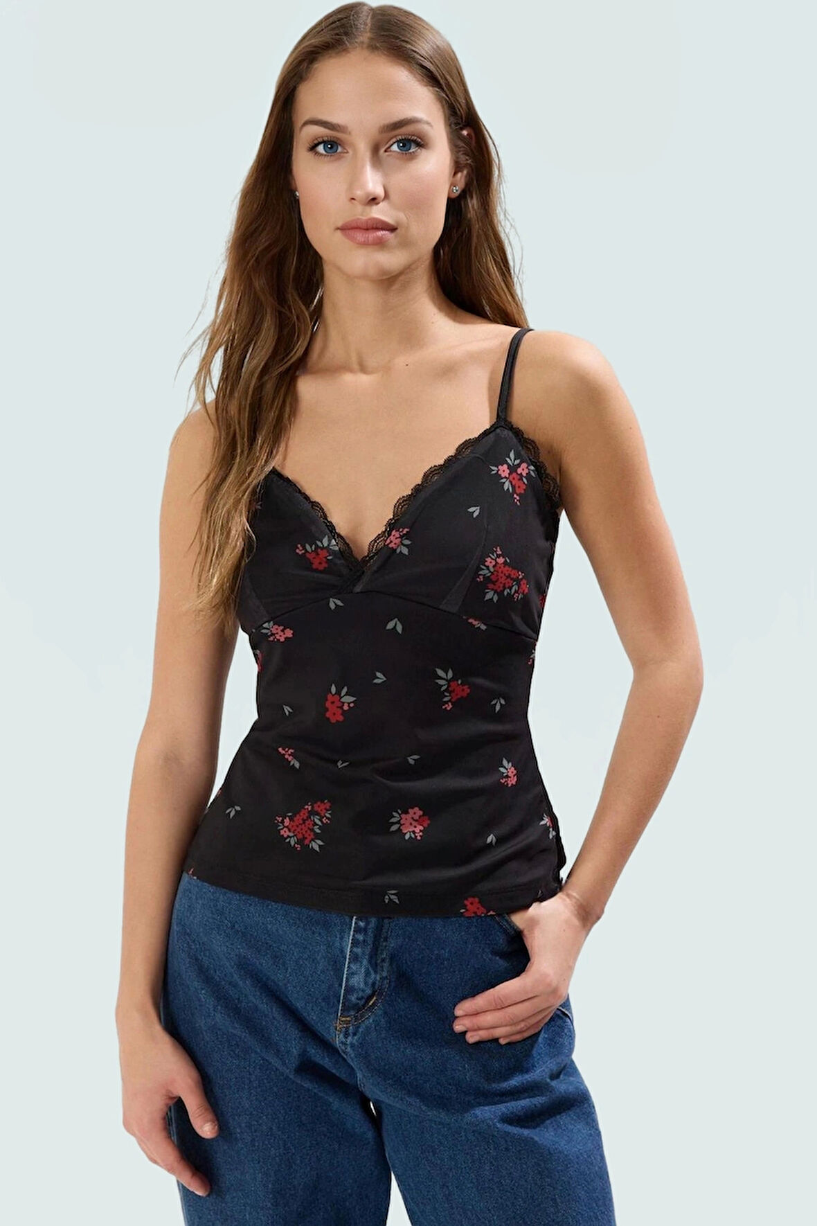 Çok Çiçekli Desenli Tül Bluz Nefes Alan Polyester Kumaş Profesyonel Görünüm