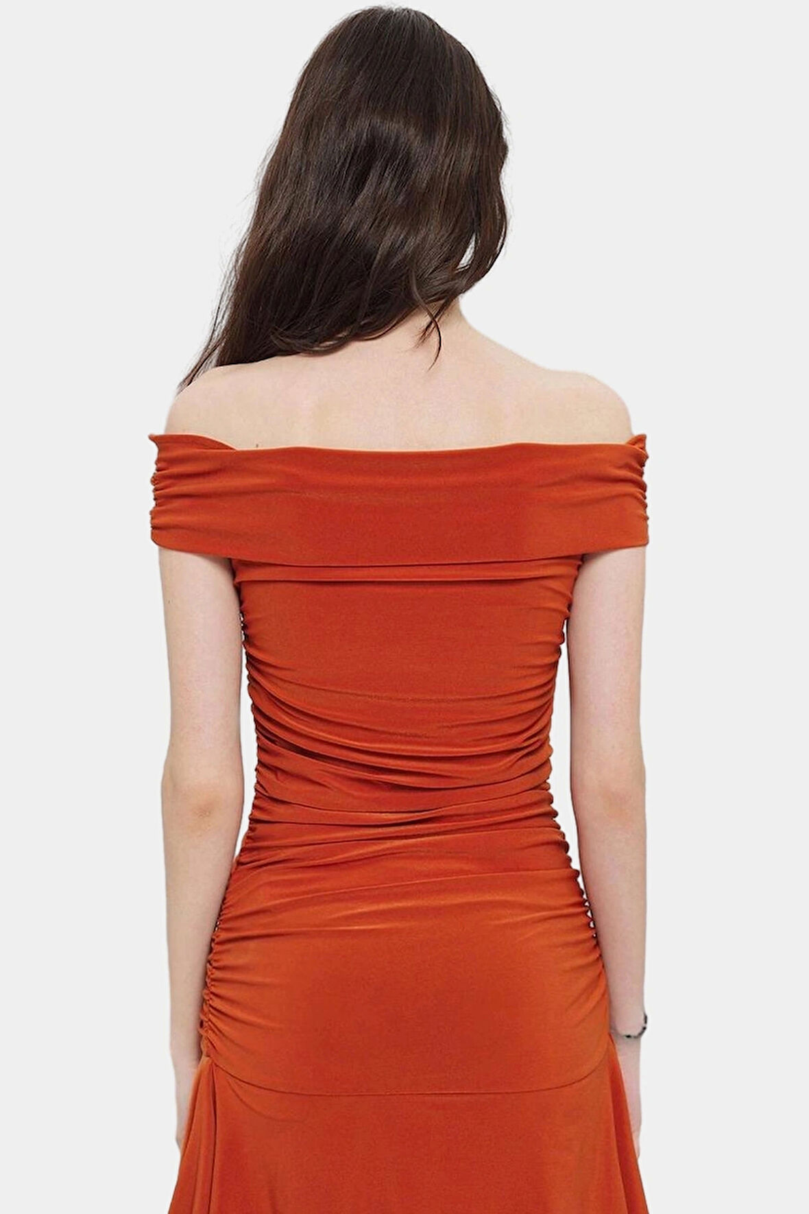 Astarlı Örme Mini Elbise Carmen Yaka Fırfırlı Etek Günlük Şıklık Seçkin Malzeme Dayanıklı