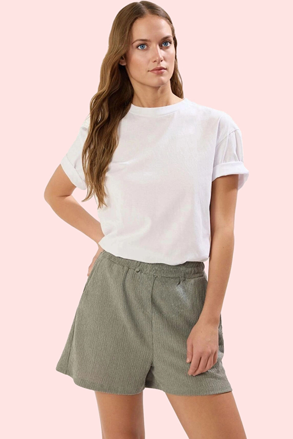 Kadın Düz Desenli Örme Şort Rahat Kalıp Yaz Mevsimi Günlük Hafta Sonu Stilin Buluştuğu Yer