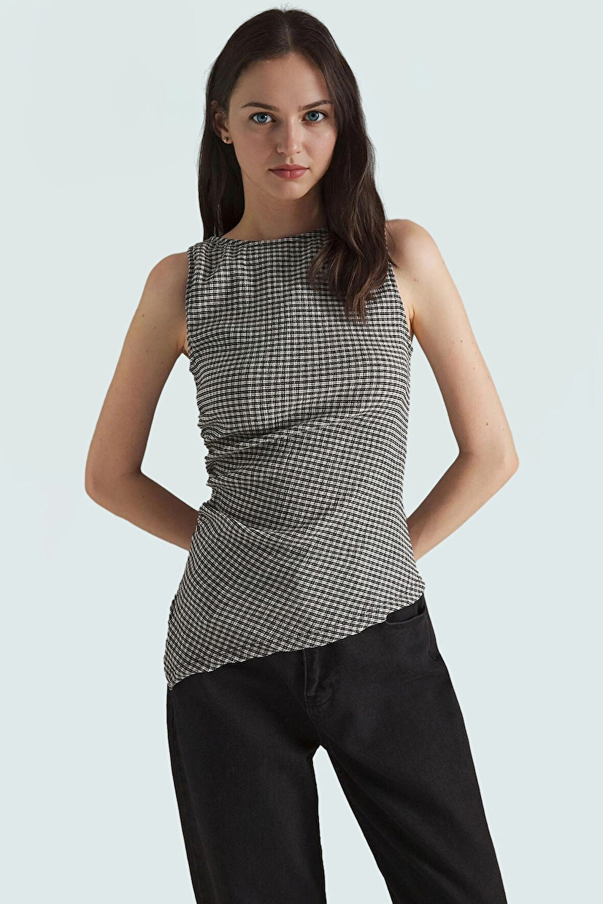 Asimetrik Kolsuz Örme Bluz Jakarlı Dokuma Polyester Kumaş Rahat Kullanım