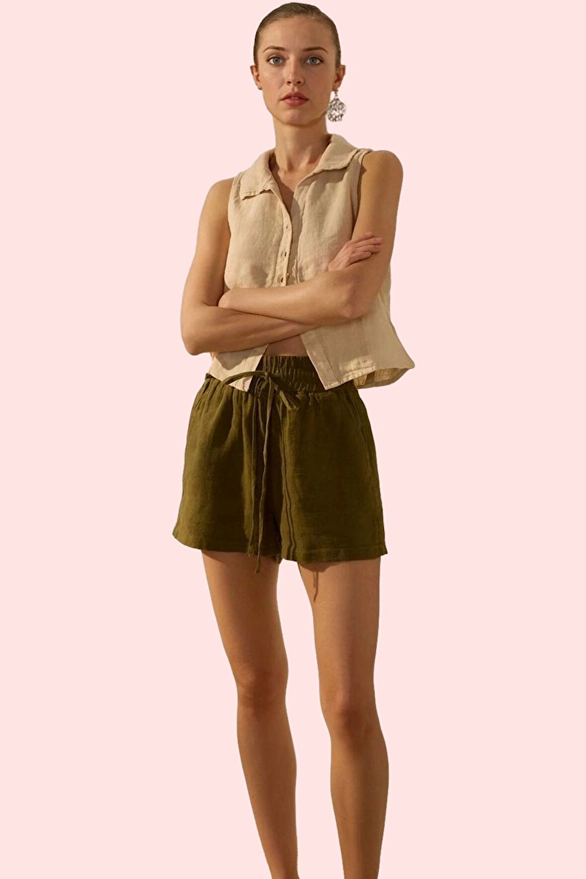 Kadın Keten Şort Geniş Paça Günlük Kombinler İçin Modern Tasarım Yaz Aylarının Vazgeçilmezi
