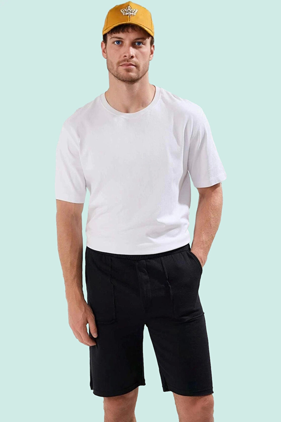 Erkek Çok Kısa Şort; Rahat Nefes Alabilir Normal Bel Günlük Kombinler İçin Kaliteli Malzeme