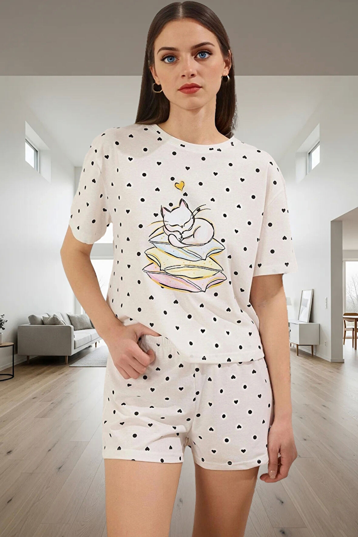 Pamuklu Kedi Desenli Rahat Pijama Takımı Yazlık Dayanıklı Malzeme Profesyonel Görünüm