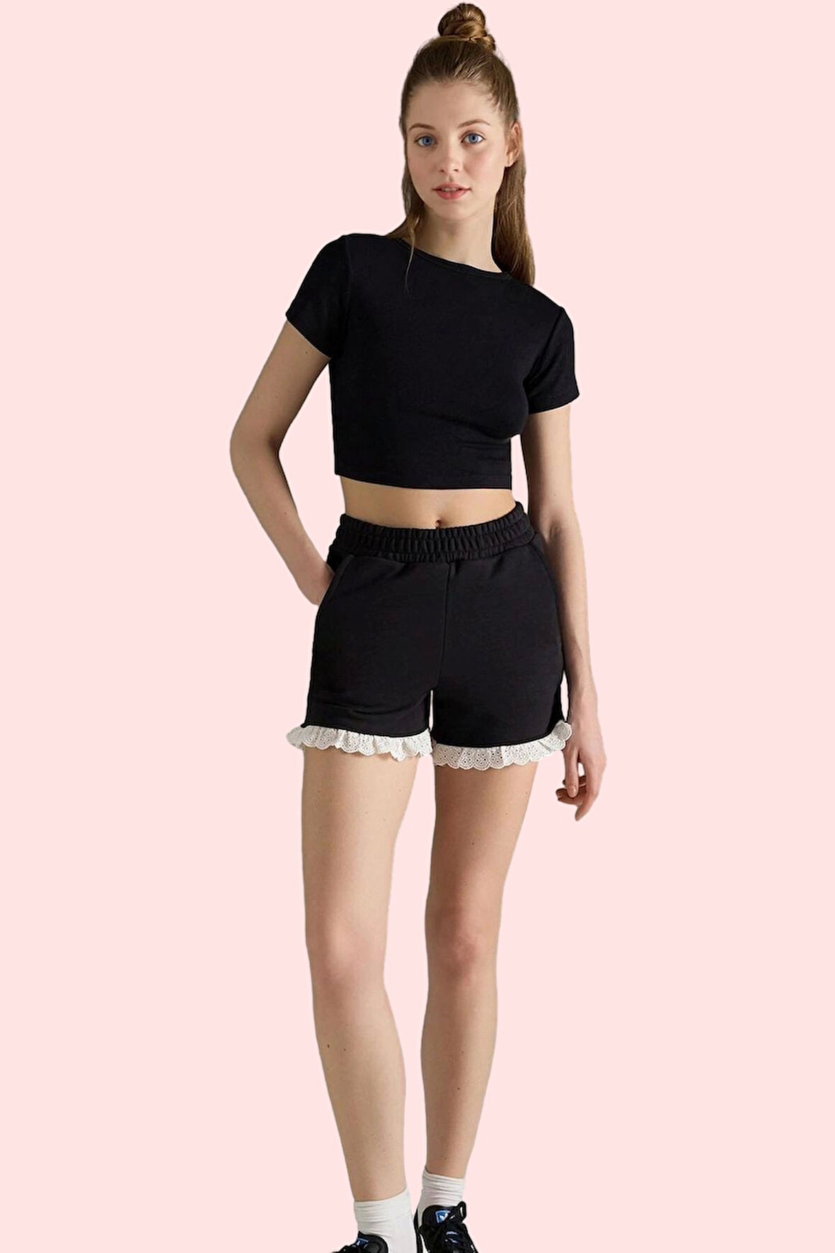 Kadın Şort Yüksek Bel Boru Paça Kısa Boy 2 İplik Penye Dokuma Günlük Kullanım Modern Tasarım