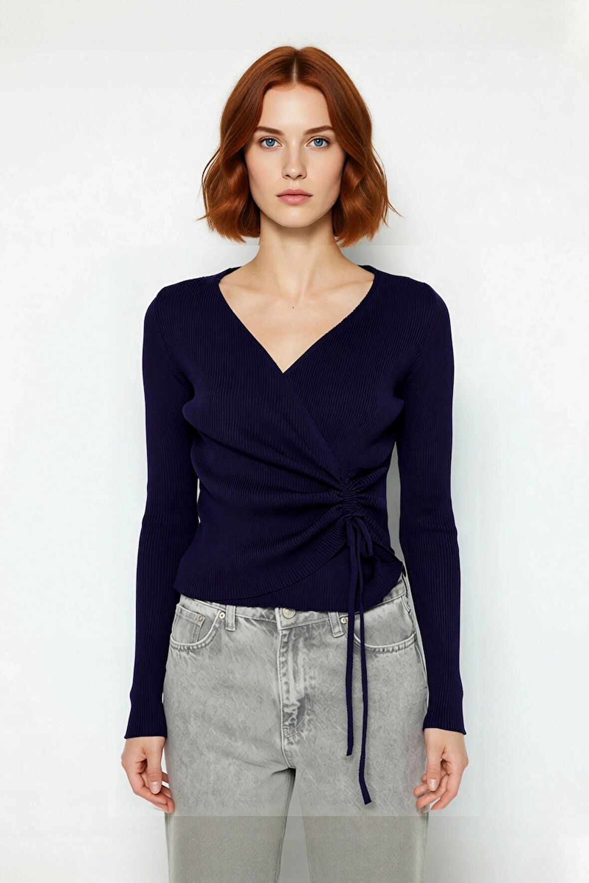 Kadın Fitted Basic Triko Üst Kruvaze Yaka Bağcıklı Detaylı Günlük Kombinlerde Şıklık Ve Konfor