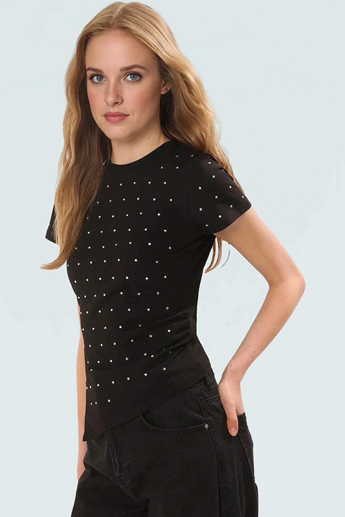 Asimetrik Taşlı T shirt Pamuklu Fitted Yazlık Dayanıklı Malzeme Modern Stil Özenle Seçilmiş