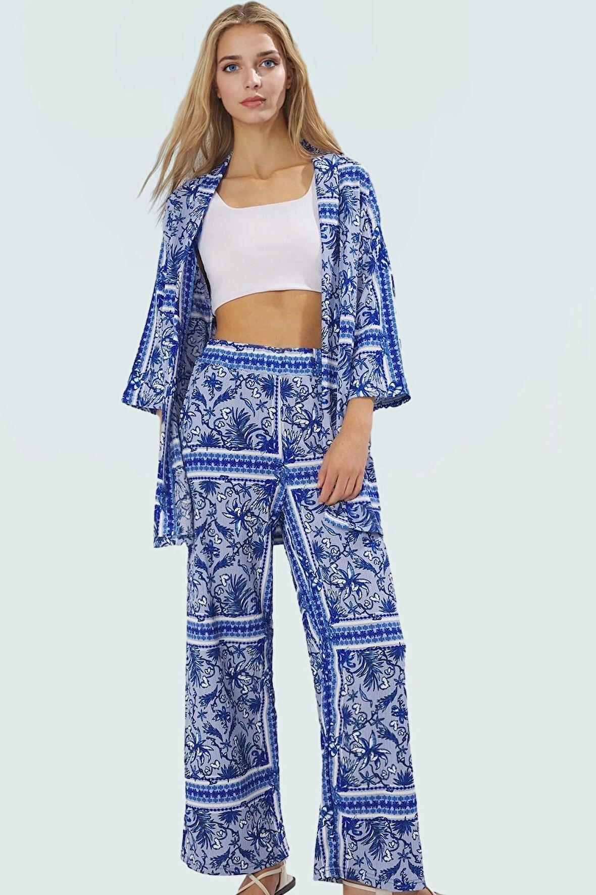 Rahat Kesim Leopar Desenli Örme Takım Günlük Şıklık İçin Trend Tasarım Zarifane