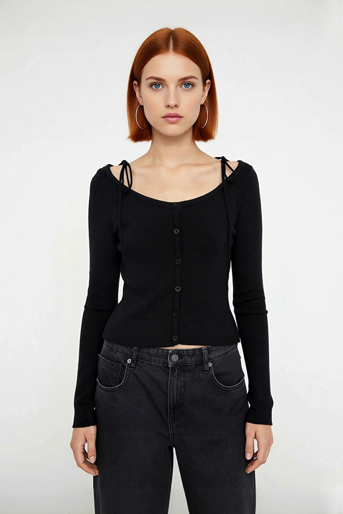 Kadın Fitted Düşük Kol Uzun Kollu Kayık Yaka Crop İnce Triko Hırka Siyah Modern Basic Şık Kombinler