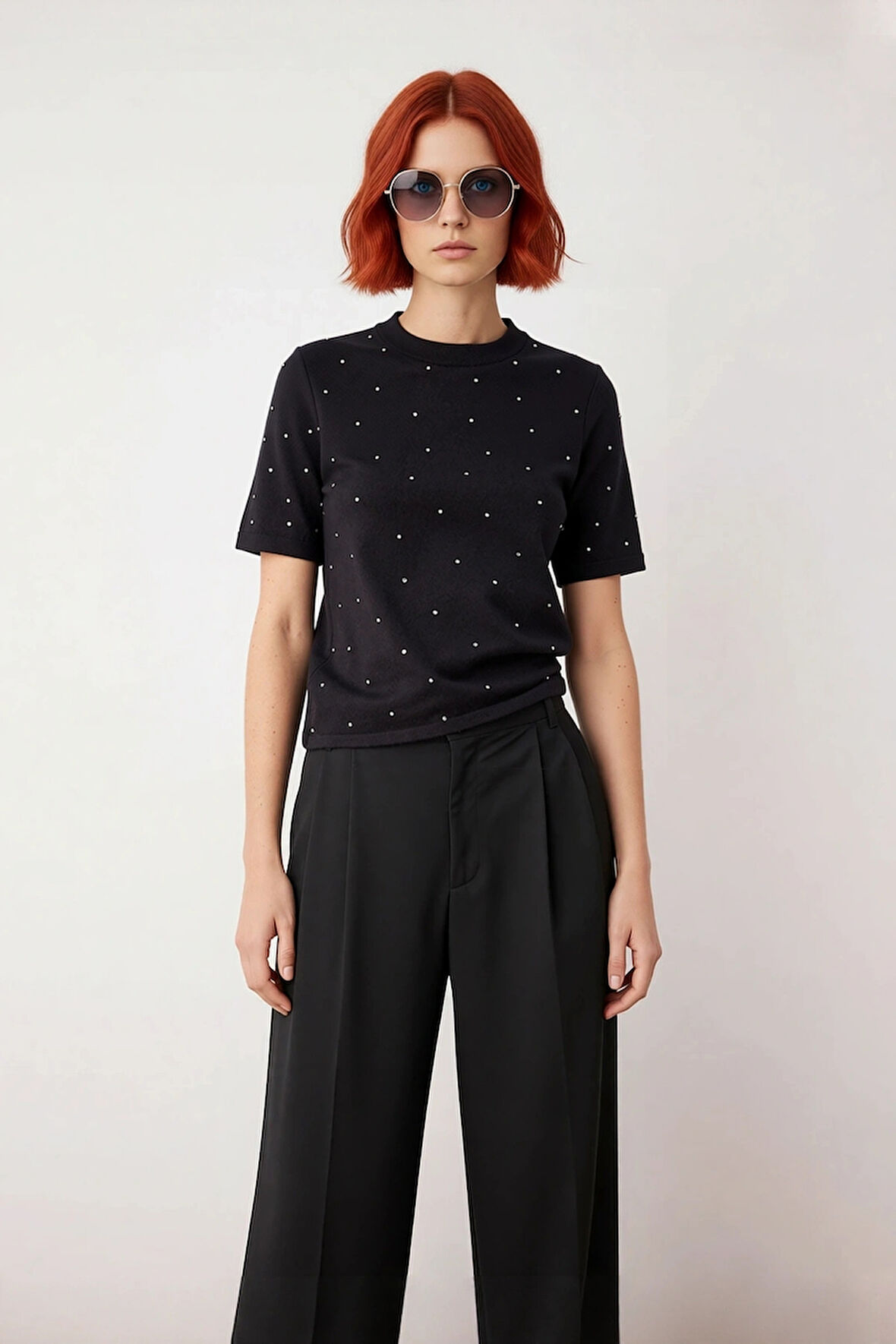 Kadın Cool Comfort Siyah Nakışlı Kısa Kollu Bisiklet Yaka Triko Bluz İlkbahar Sonbahar Kaliteli