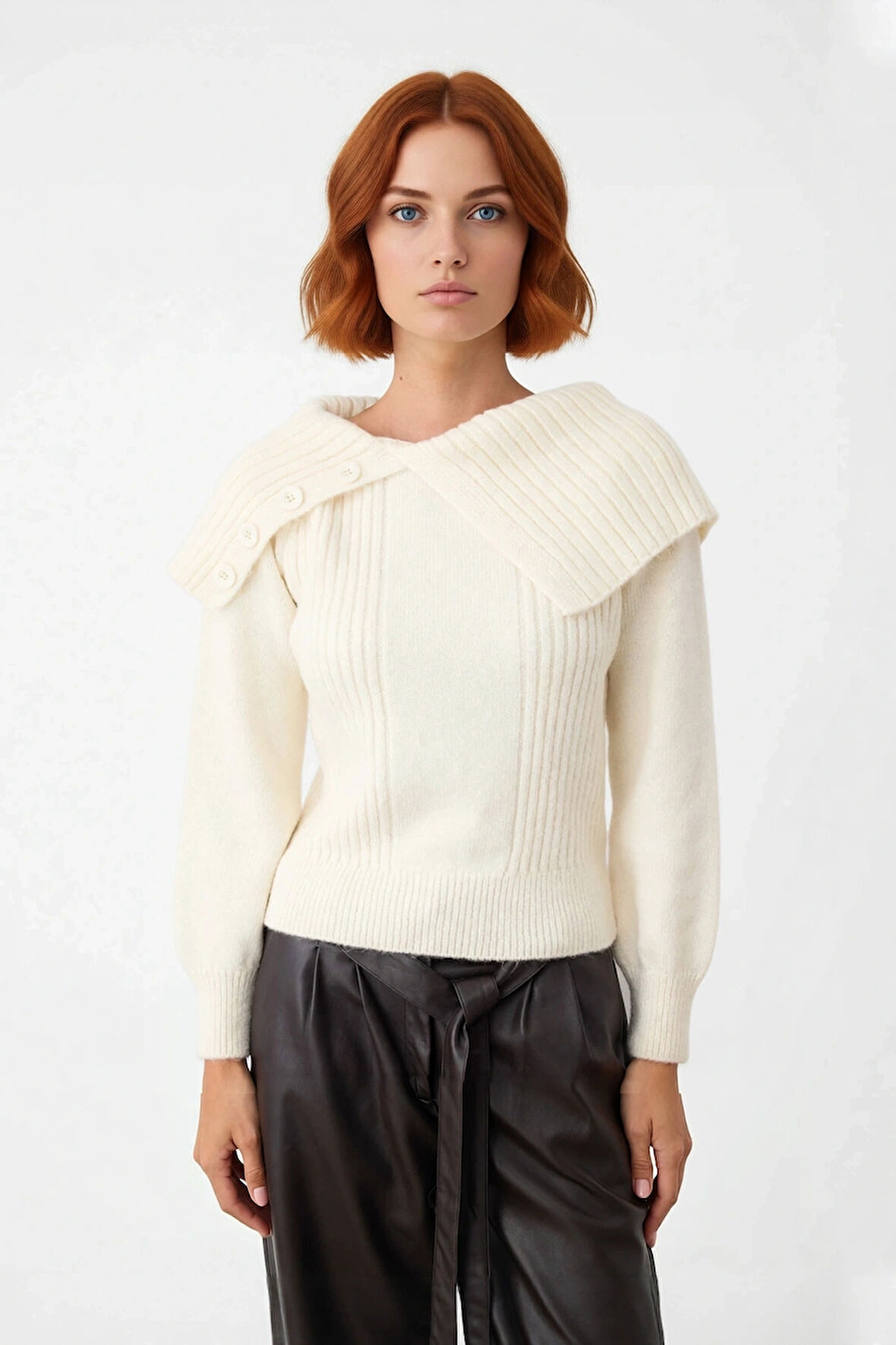 Kadın Ekru Regular Kalıp Devrik Yakalı Akrilik Triko Kazak Kışlık Günlük Şık Ve Rahat Giyim