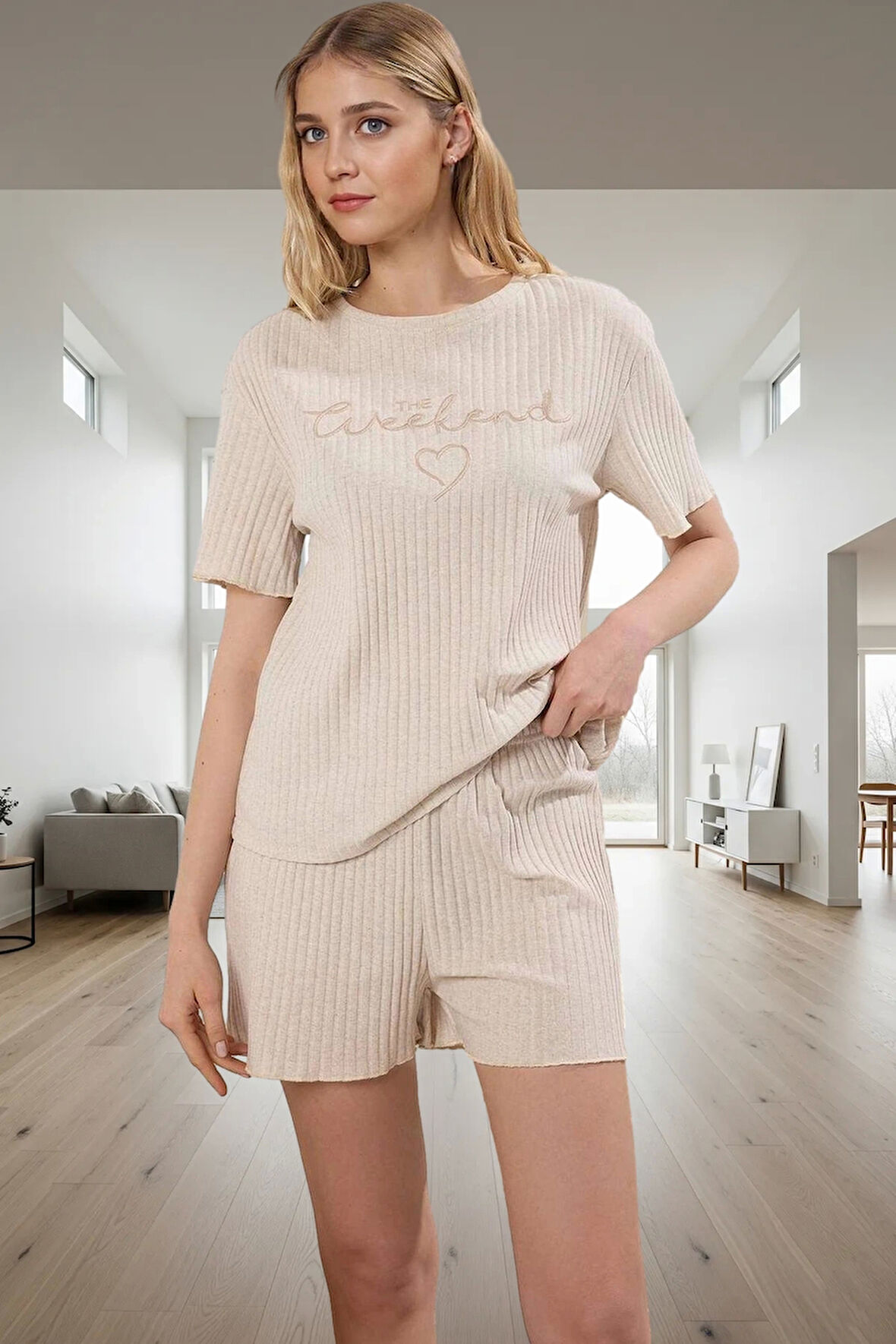 Rahat Kesim Pijama Takımı Yumuşak Örme Kumaş Yazlık Şort ve Tişört Uzun Ömürlü