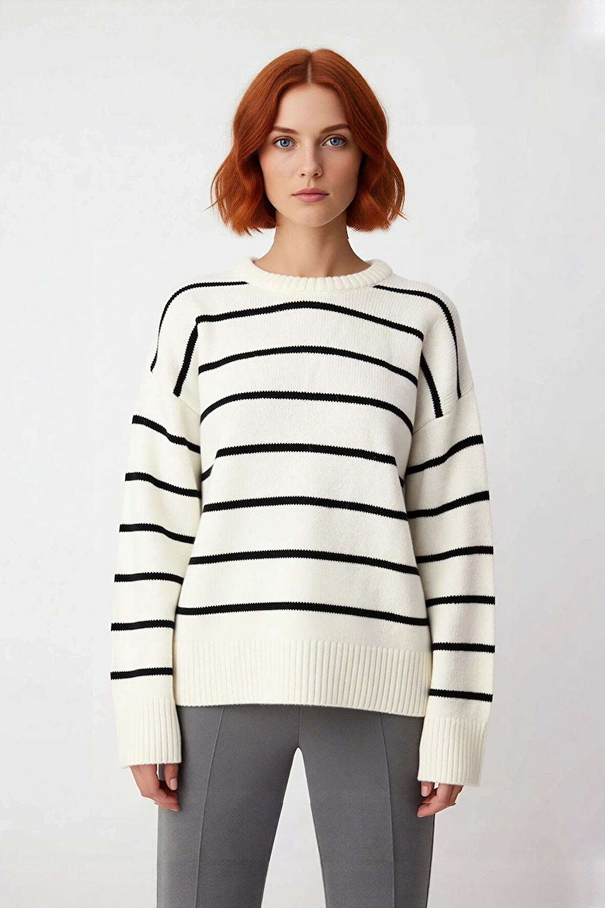 Kadın Oversize Bisiklet Yaka Triko Kazak Düşük Kollu Kış Mevsimi Rahatlığını Sunan Günlük Şıklık