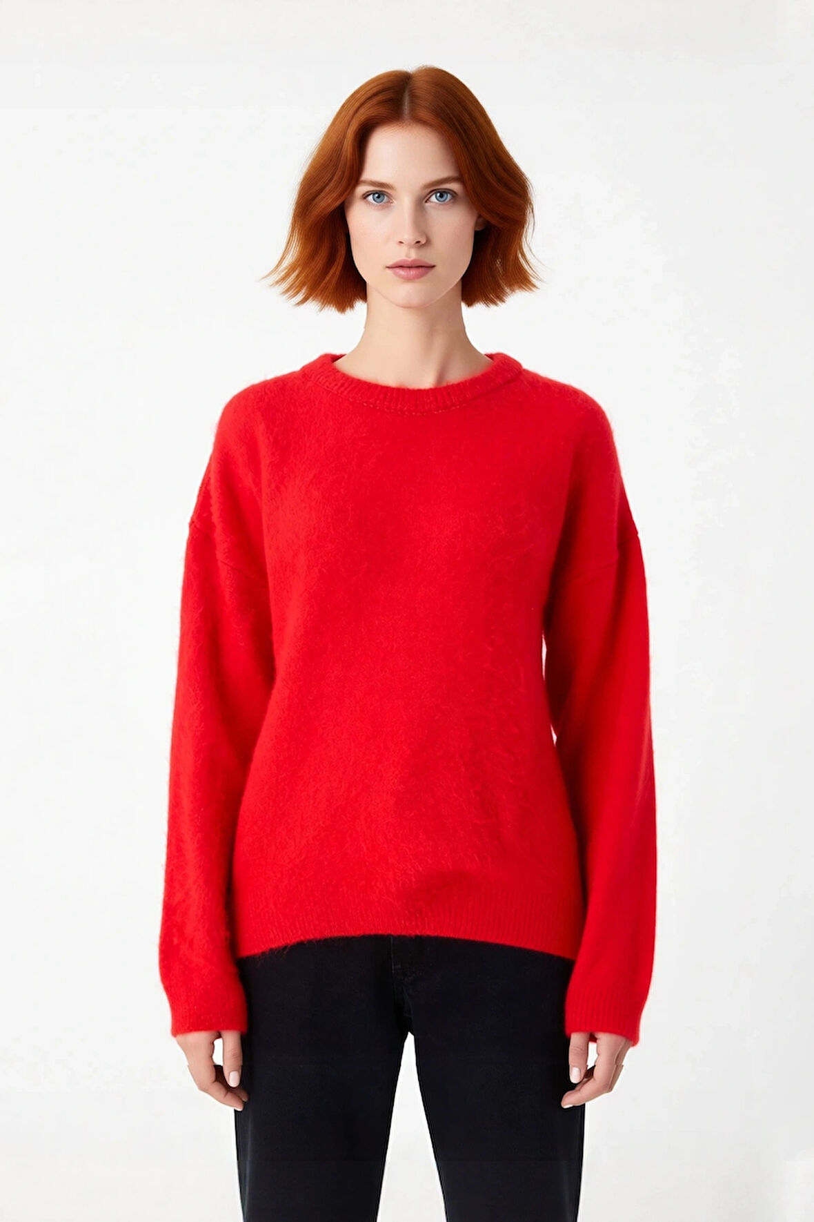 Kadınlar İçin Konforlu Oversize Düz Bisiklet Yaka Düşük Kol Triko Kazak Soğuk Günlerin Vazgeçilmezi