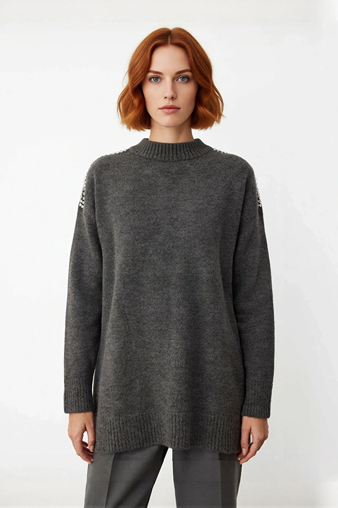 Kadın Tesettür Giyim İçin Regular Kalıp Düşük Kol Bisiklet Yaka Taş Detaylı Triko Kışlık Kazak