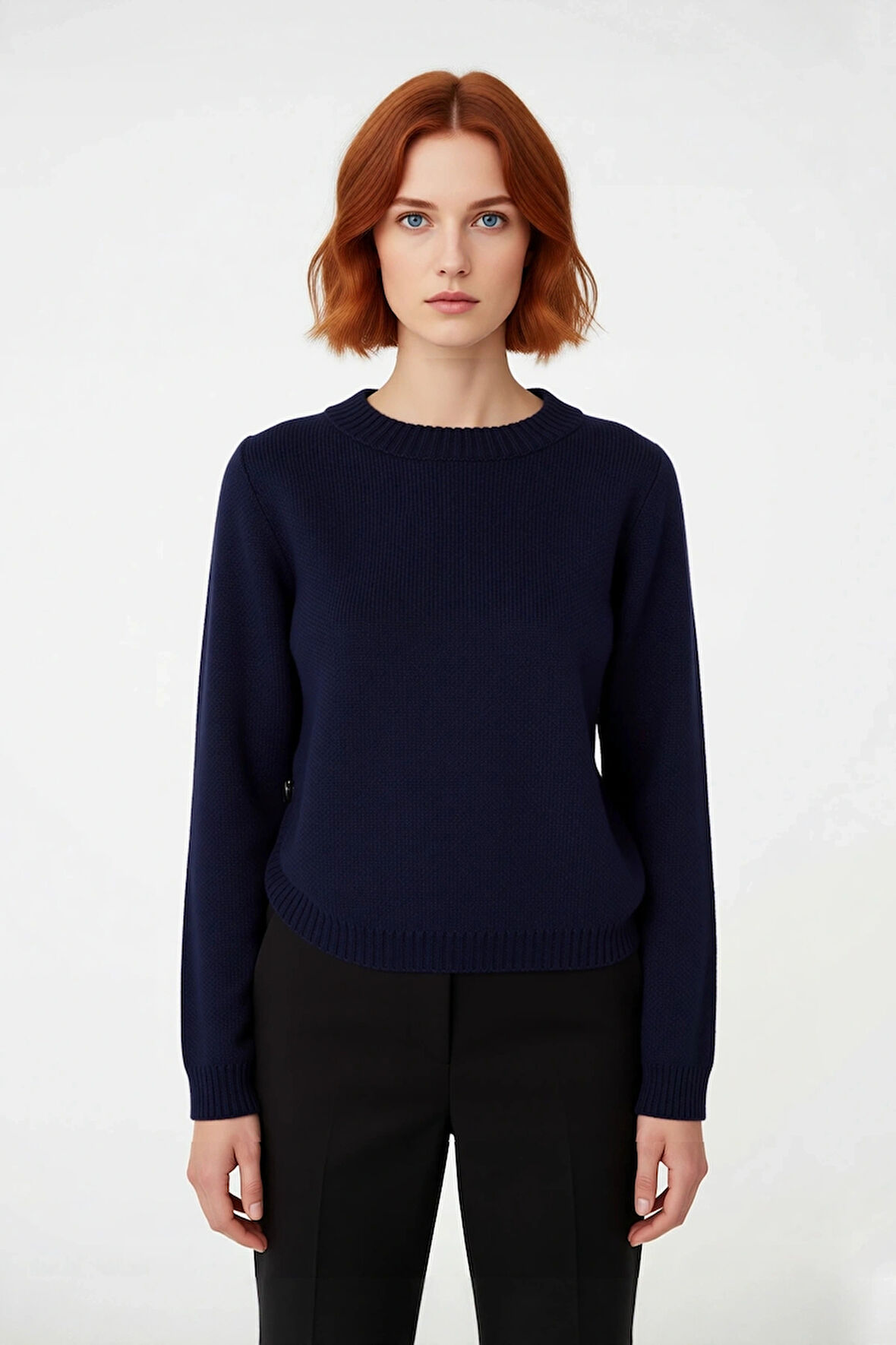 Kadın Oversize Bisiklet Yaka Standart Kol Triko Kazak Düğmeli Detayıyla Günlük Şıklığı Yakala