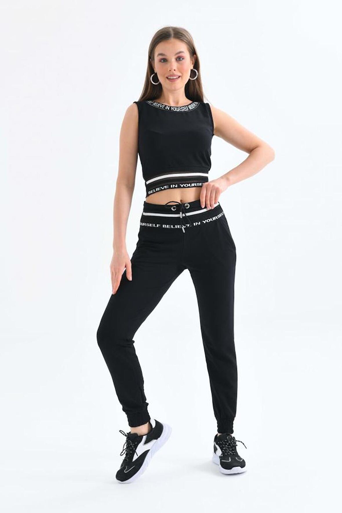 Bisiklet Yaka File Detaylı Kolsuz Siyah Kadın Eşofman