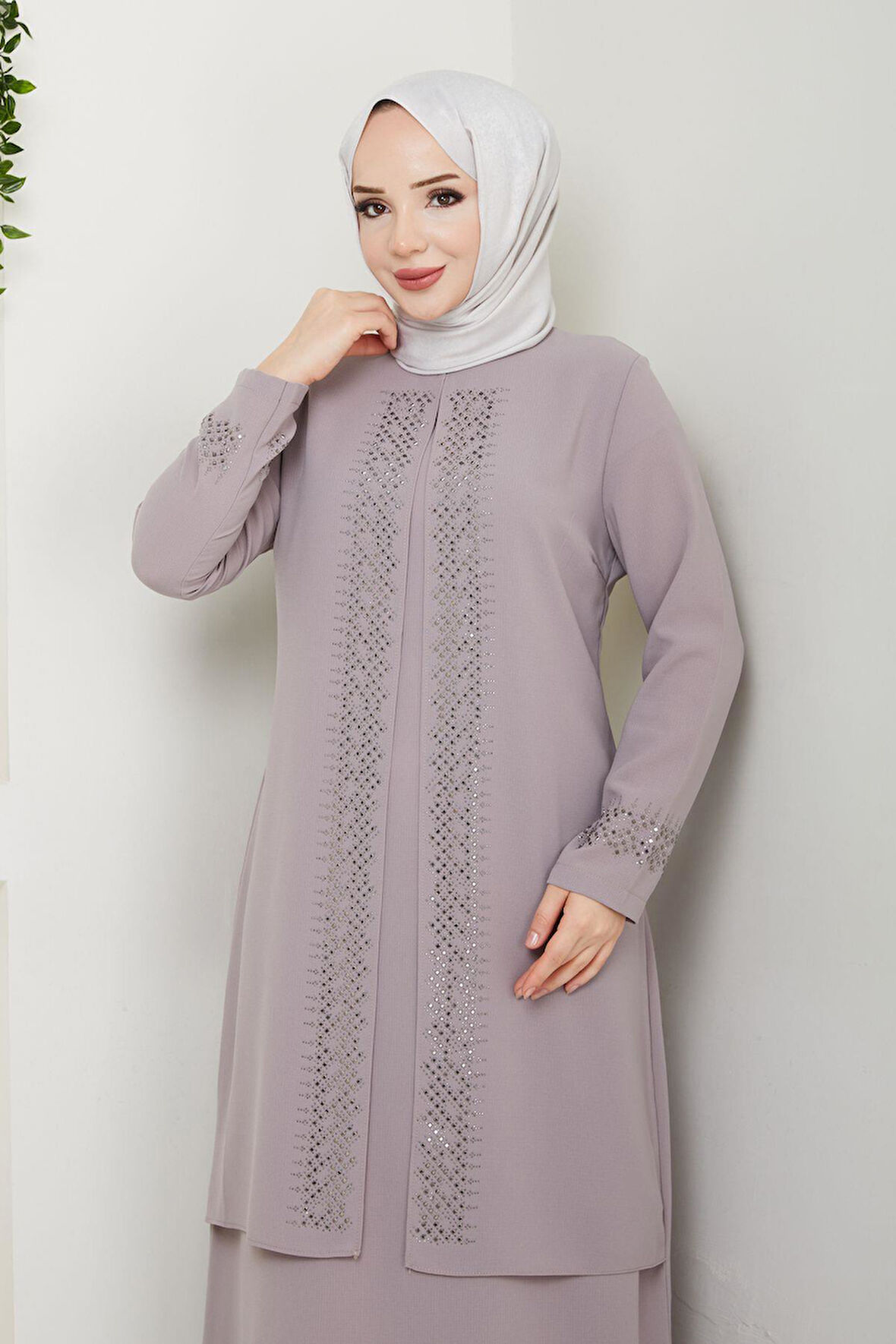 Serpme Taşlı Büyük Beden Anne Elbisesi