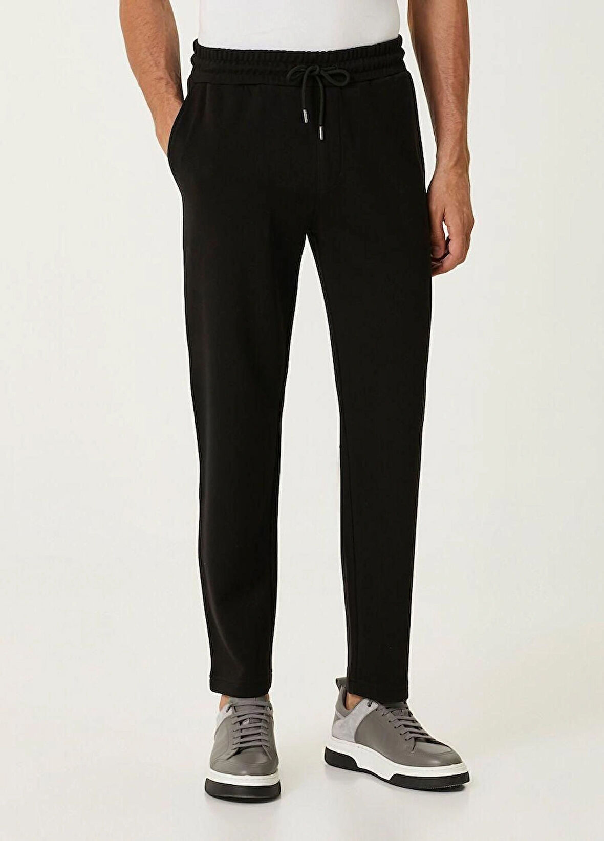 ERKEK ÖRME JAKARLI DÜZ PAÇA JOGGER PANTOLON