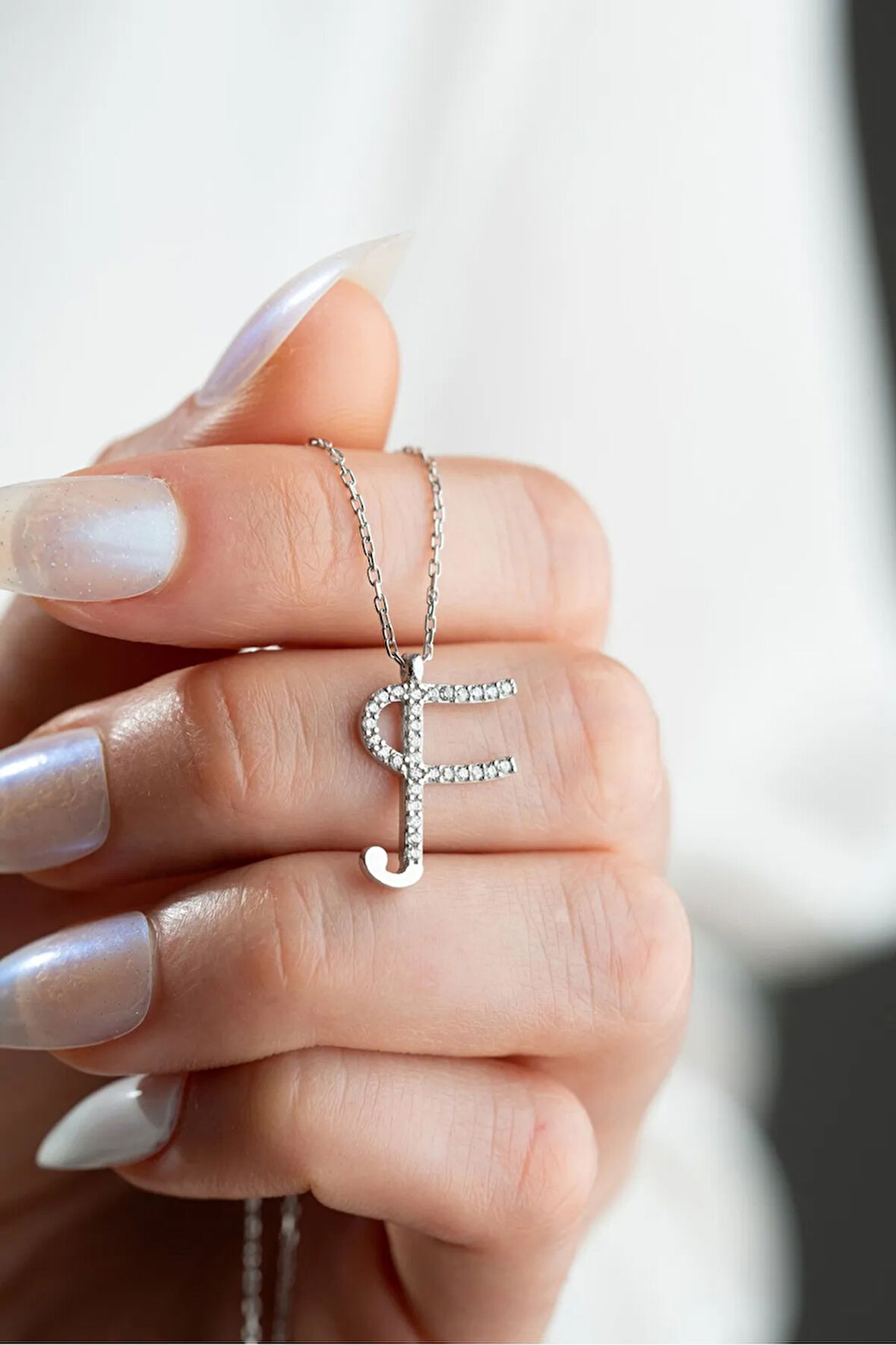 925 Ayar Gümüş Rodyum Kaplama F Harfi Kadın Kolye