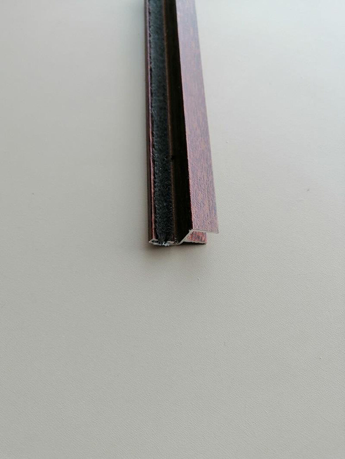 8 MM ALM CAM BALKON KANAT HAŞ  ALTINMEŞE 150 CM