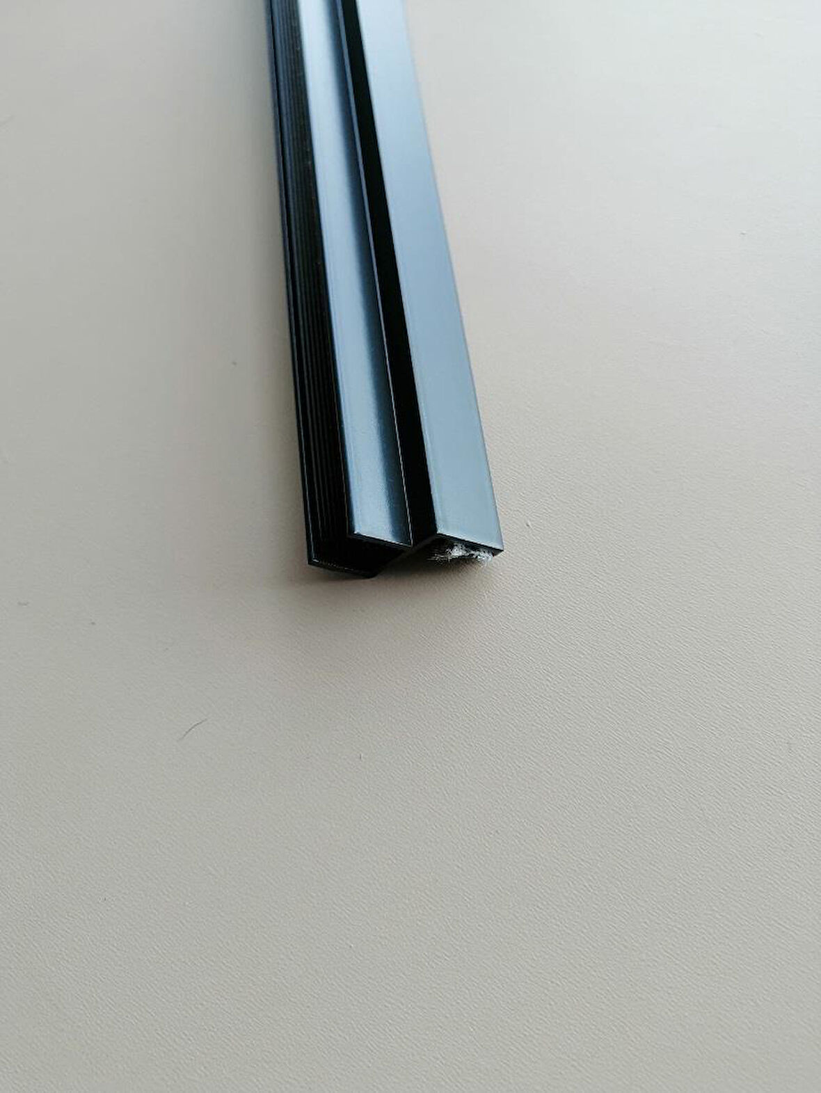 8 MM ALM CAM BALKON KANAT HAŞ ANTRASİT GRİ 200 CM