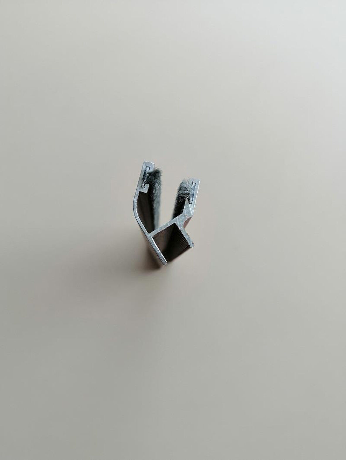 8 MM ALM CAM BALKON AÇILI KÖŞE HAŞ ANTRASİT 200 CM