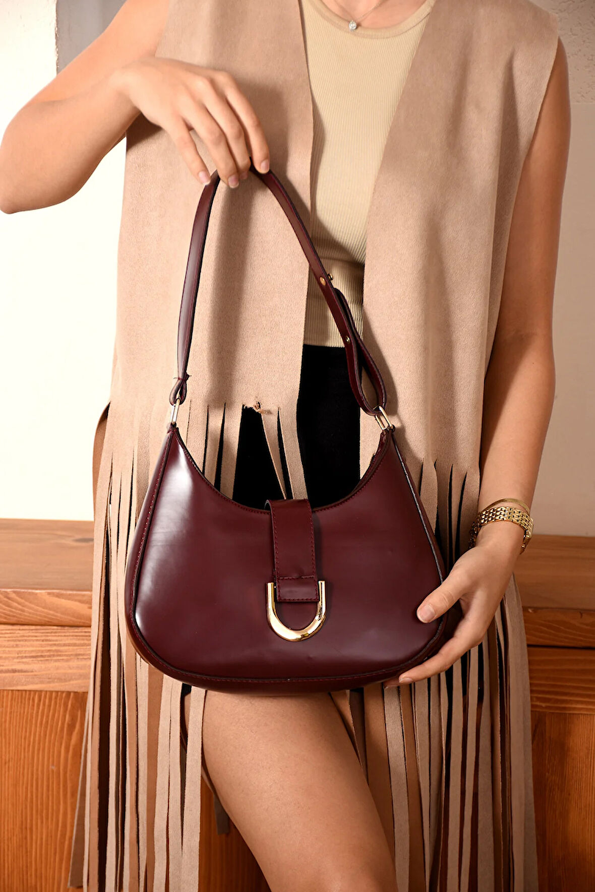 Kadın Toka Detaylı Şık  Baget Çanta