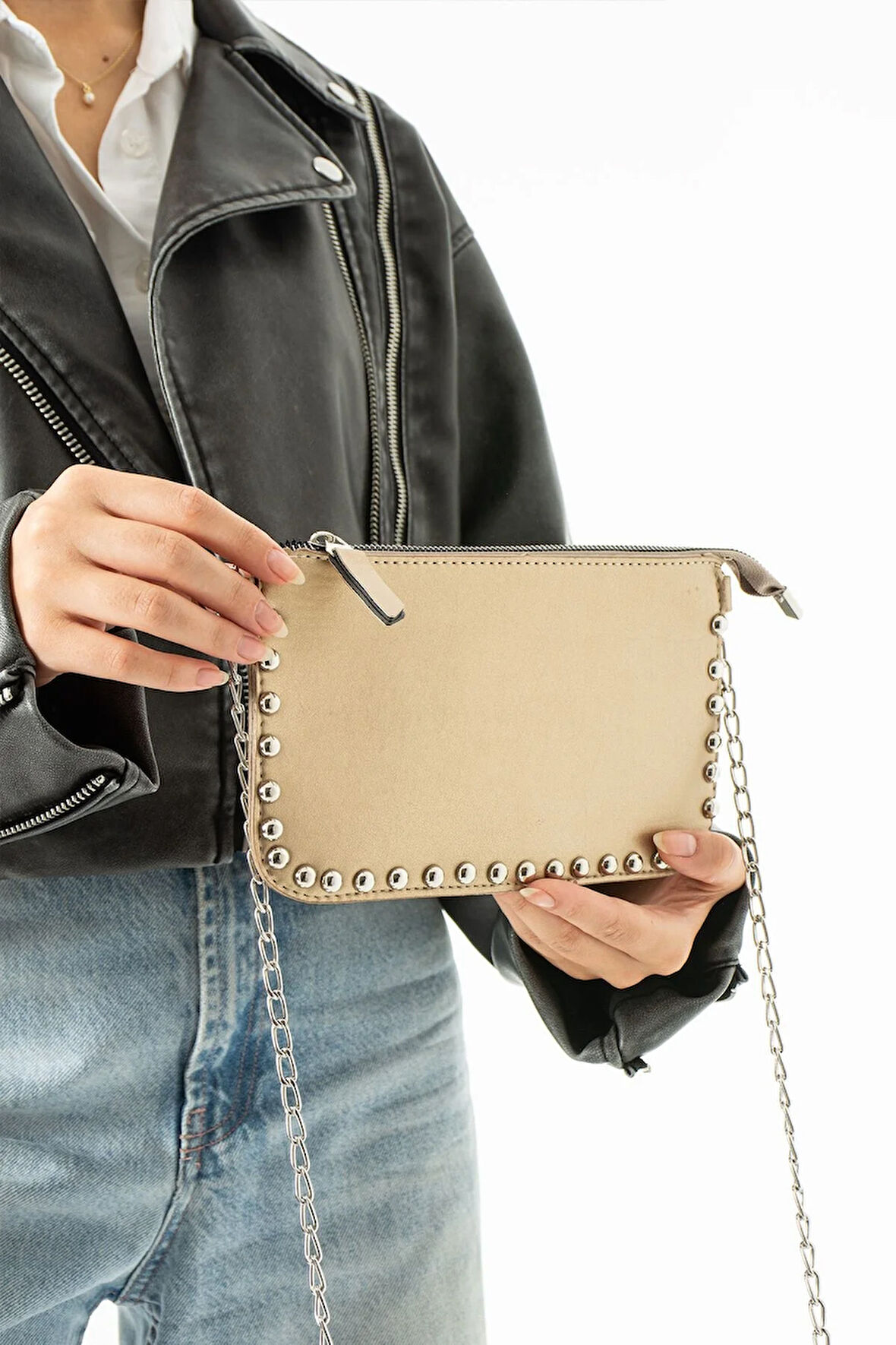 Kadın Zımbalı Omuz Çantası