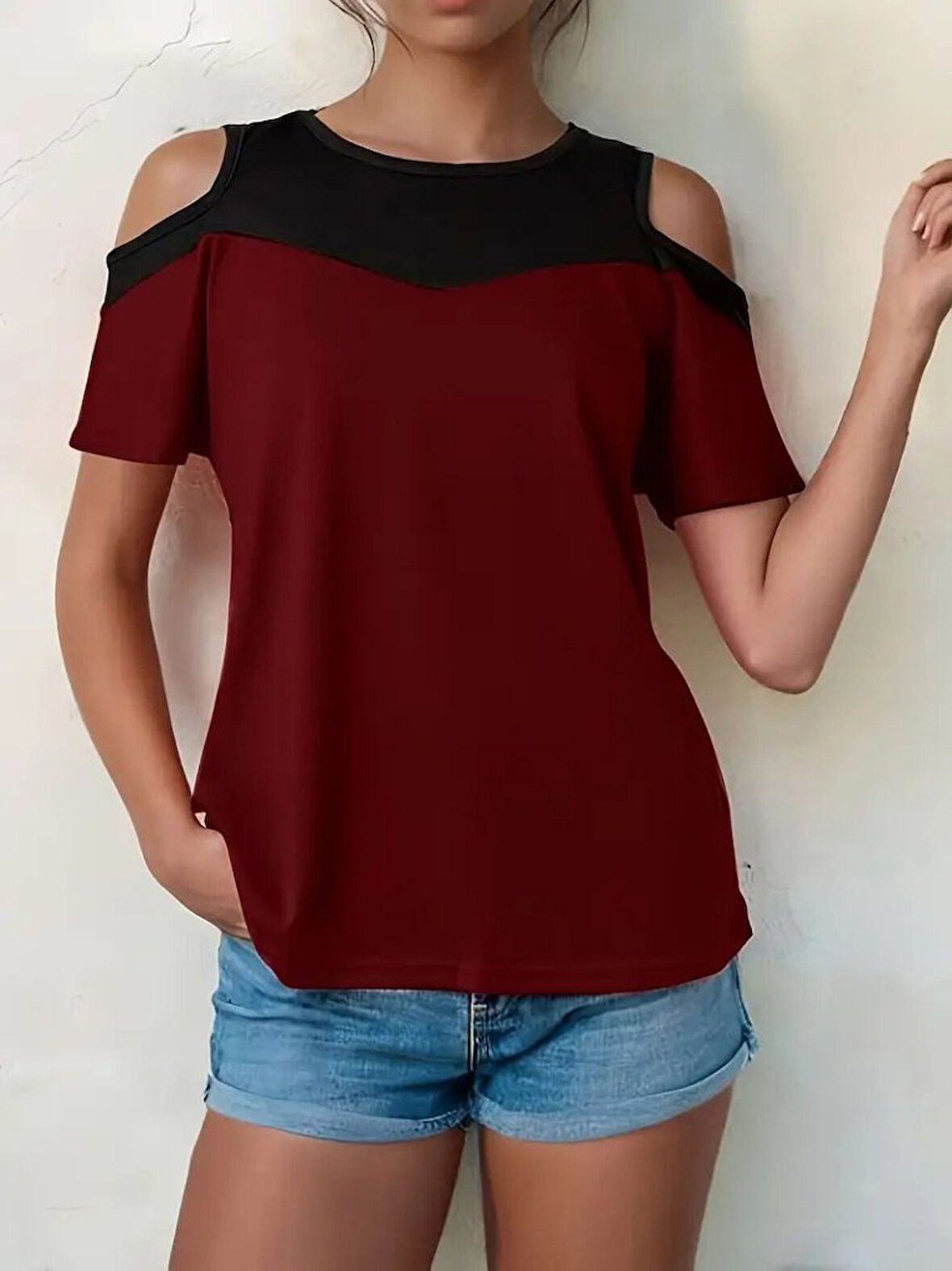 Kadın Kısa Kollu Omuzlardan Açık Detaylı çift Renkli Viskon Bluz