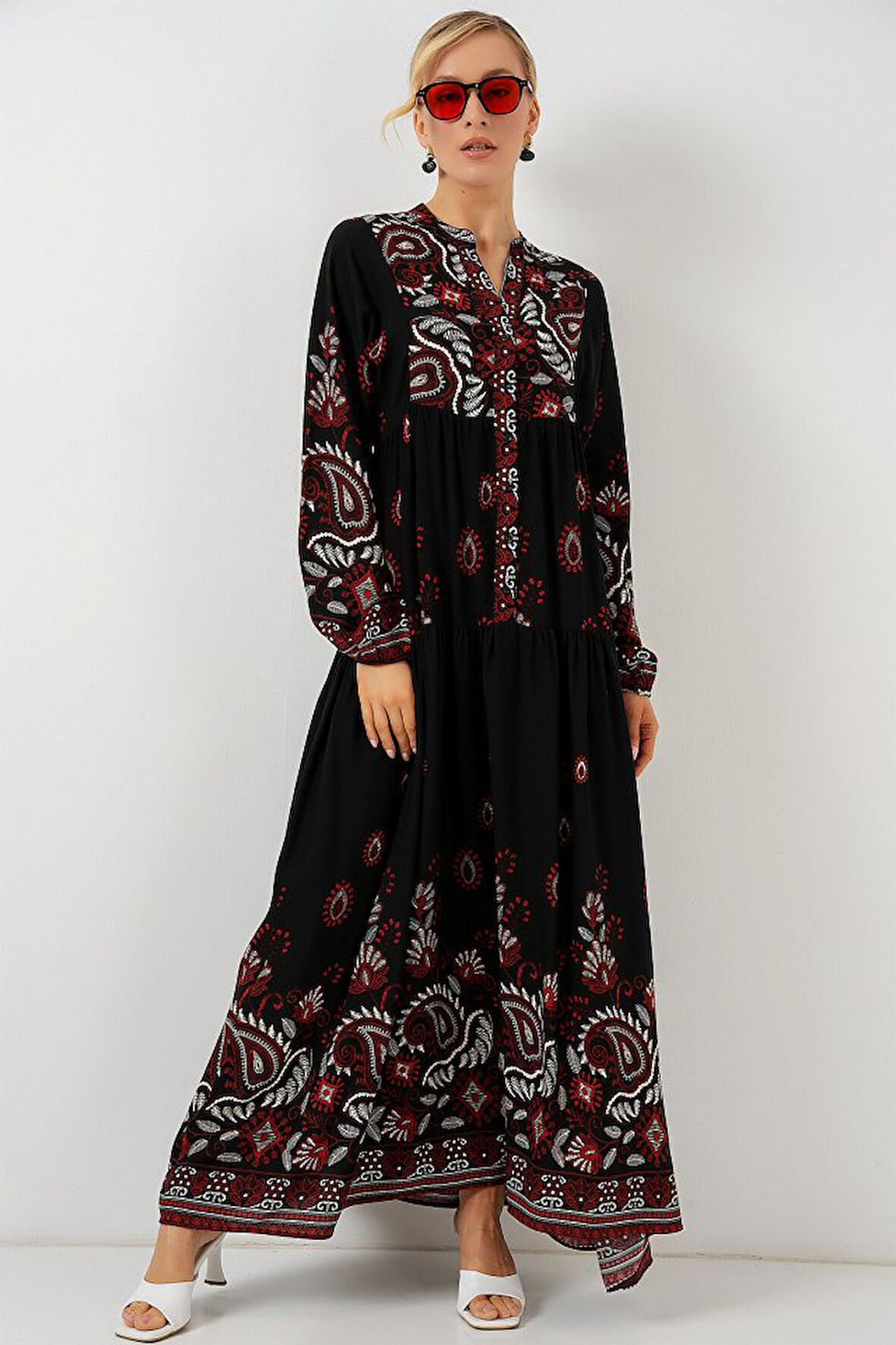 2423 Otantik Desenli Tesettür Elbise - Siyah - Bordo