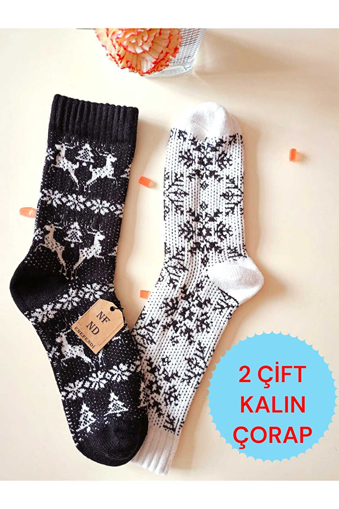 2 ÇİFT TERMAL SOKET YILBAŞI  BAMBU HEDİYE KADİFE YUMUŞAK ETNİK KADIN ÇORABI SİYAH BEYAZ ÇORAP 36-40