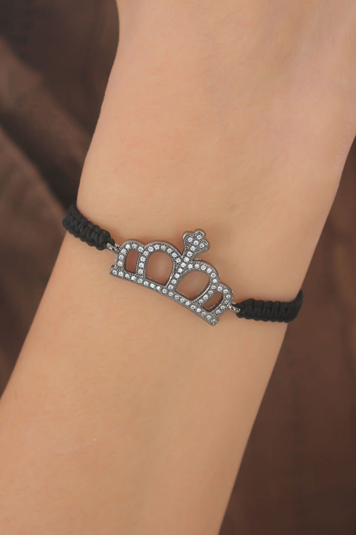 Evyora Makrome Füme Renk Taç Figür Kadın Bileklik