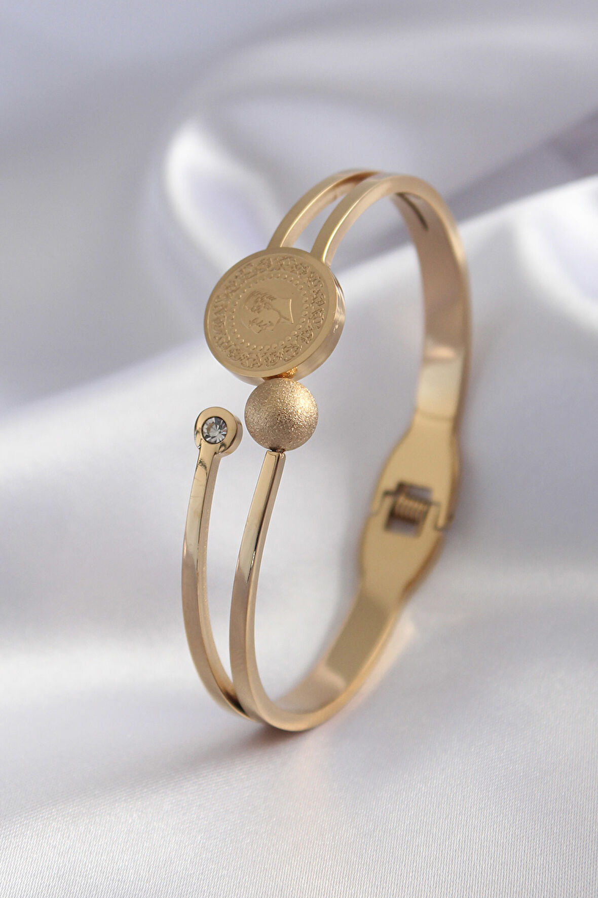 Evyora 316L Çelik Gold Renk Çeyrek Altın Zirkon Taş Detay Kadın Kelepçe