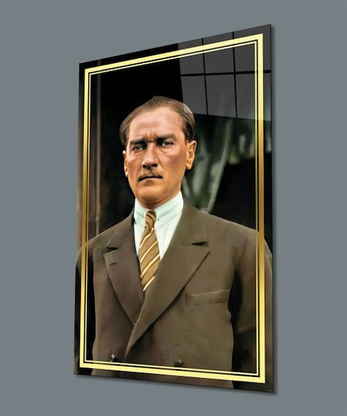 Atatürk Portre Cam Tablo Hediyelik Büyük Tablo Ev Ofis Dekoru.