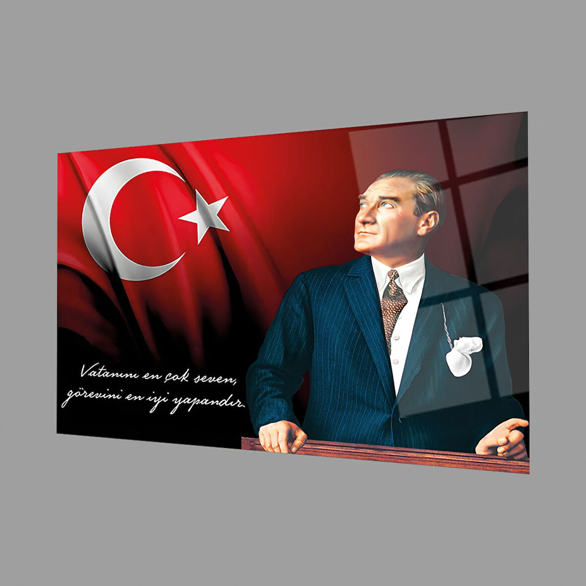 Atatürk Bayrak Atatürk Silüetli Gölgeli Cam Tablo 4mm Dayanıklı Temperli Cam Atatürk Flag Atatürk Silhouette Shadowless Black Background Glass Wall Art