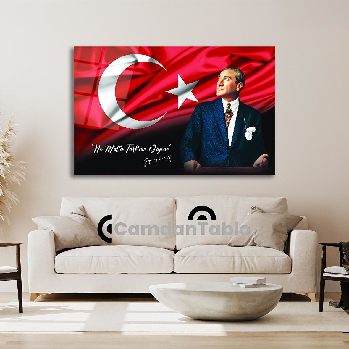 Atatürk ve Bayrak Cam Tablo