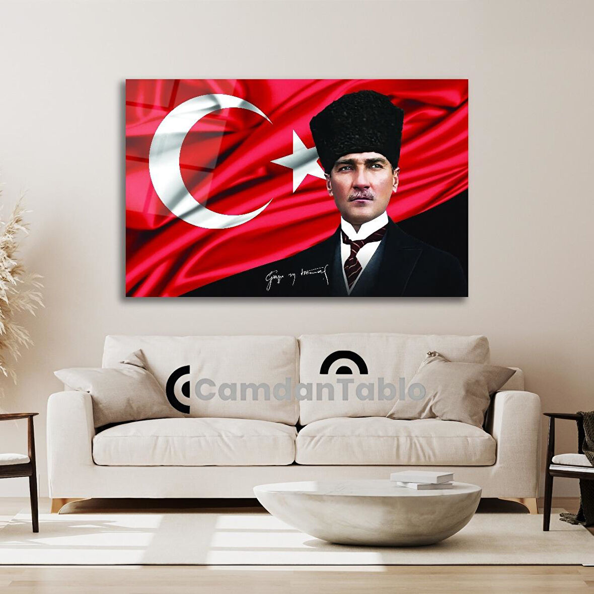 Atatürk ve Bayrak Cam Tablo
