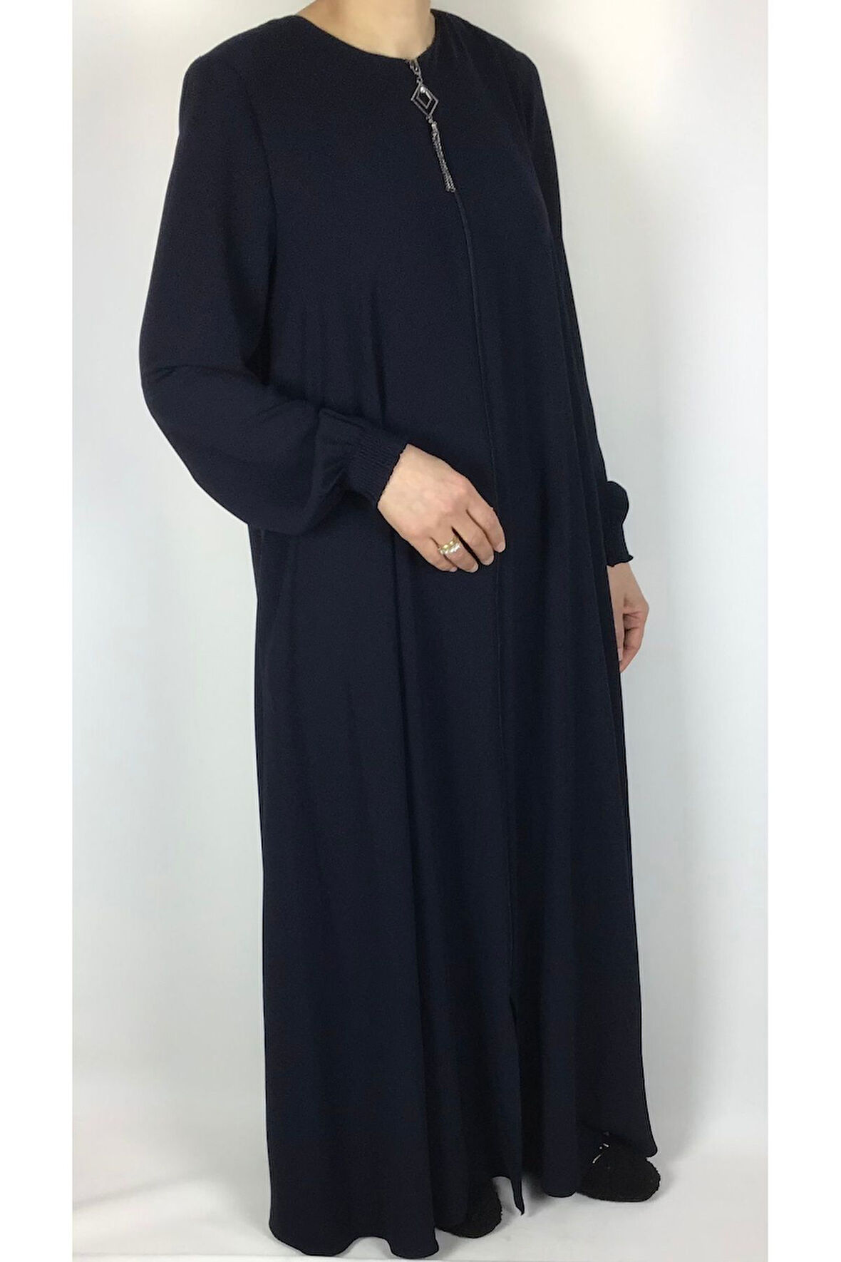 ÖNÜ FERMUARLI GİZLİ CEPLİ MEVLANA MODEL FERACE