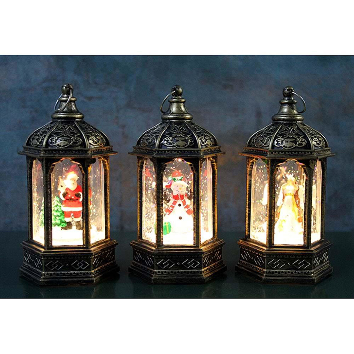 Yılbaşı Temalı Işıklı Kar Küresi