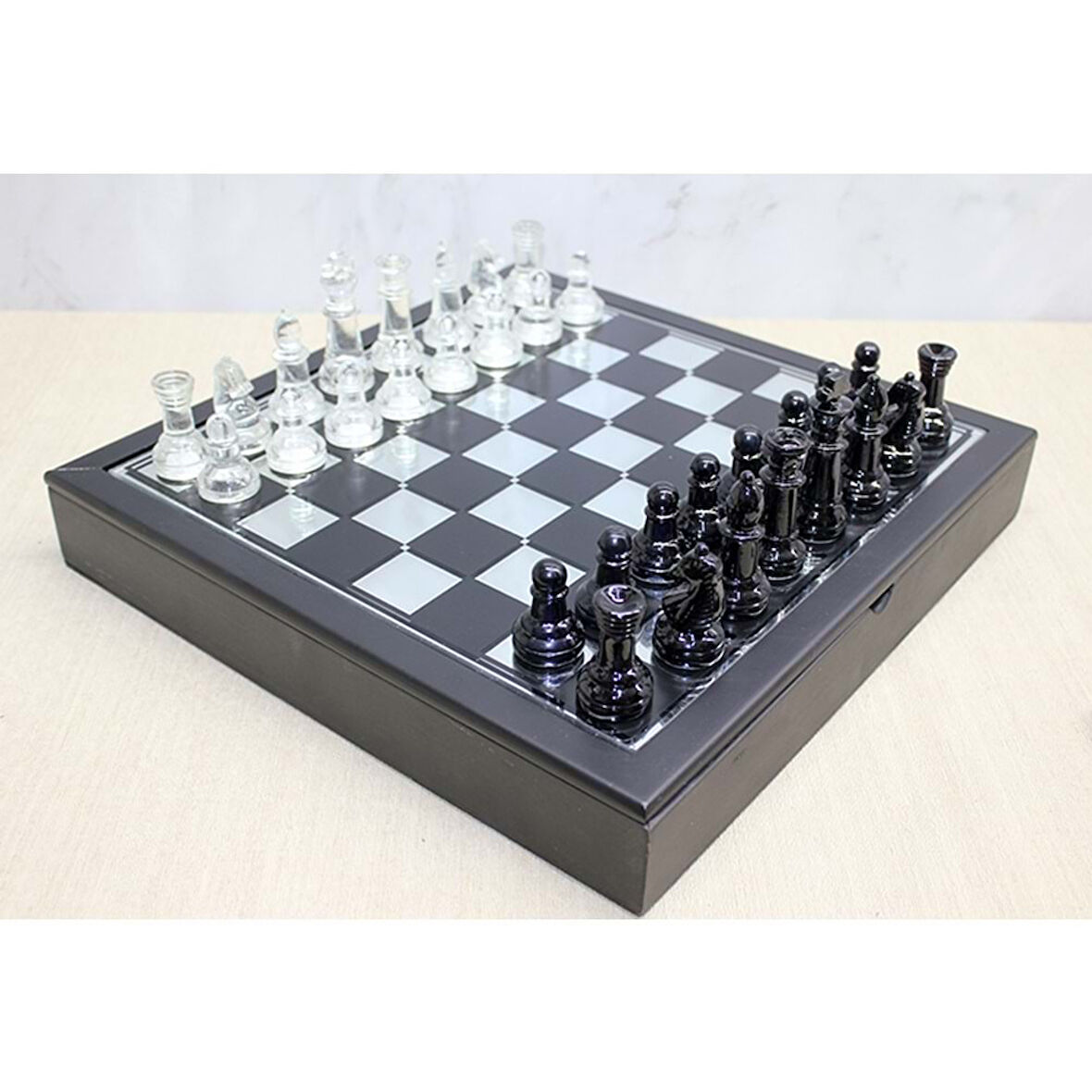 Kutulu Cam Satranç Seti