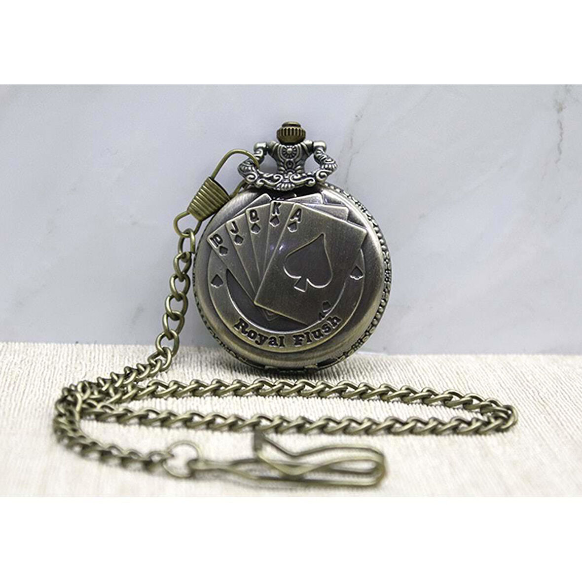 Oyun Kartı Köstekli Saat