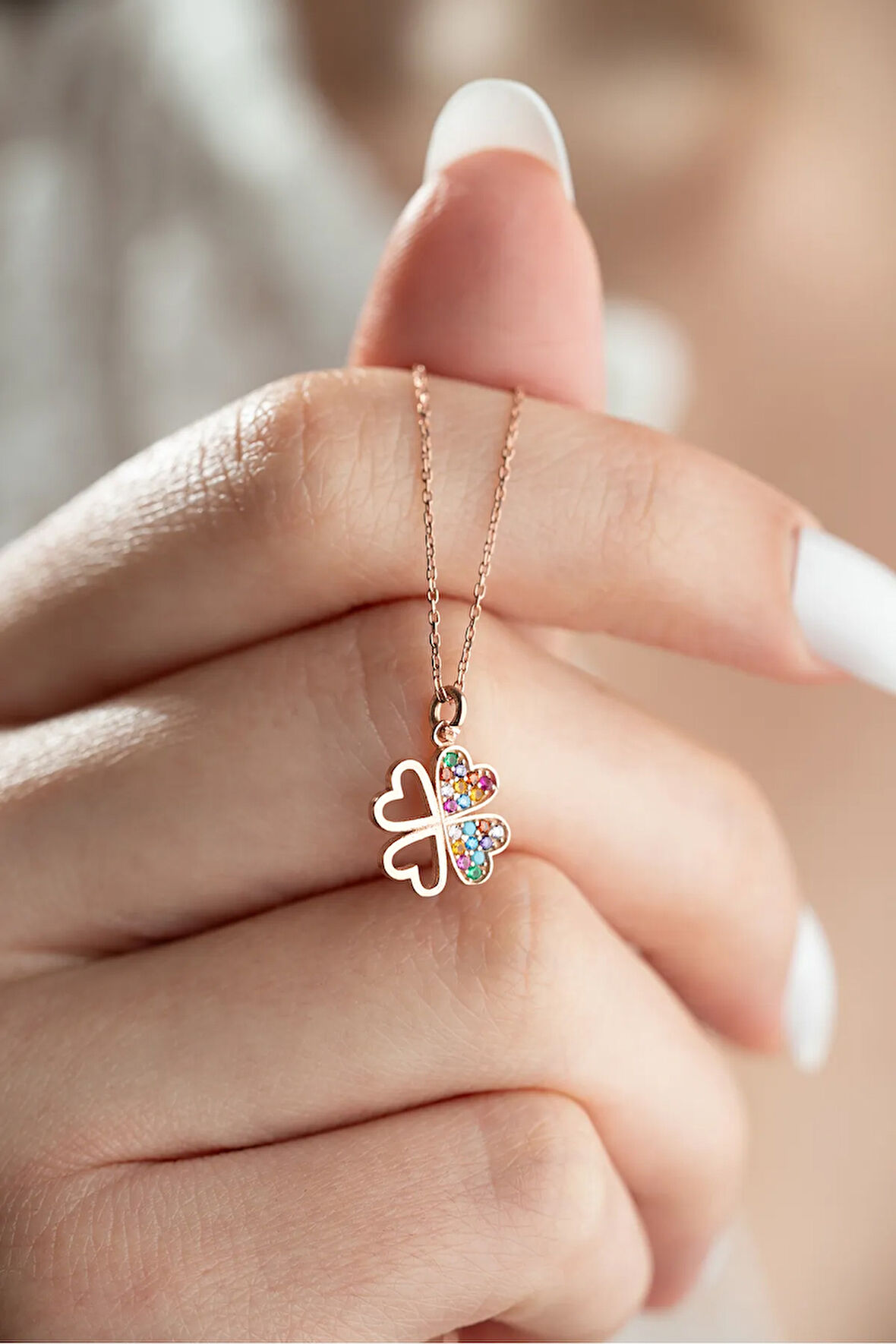 925 Ayar Gümüş 4 Kalpli Renkli Yonca Kadın Kolye