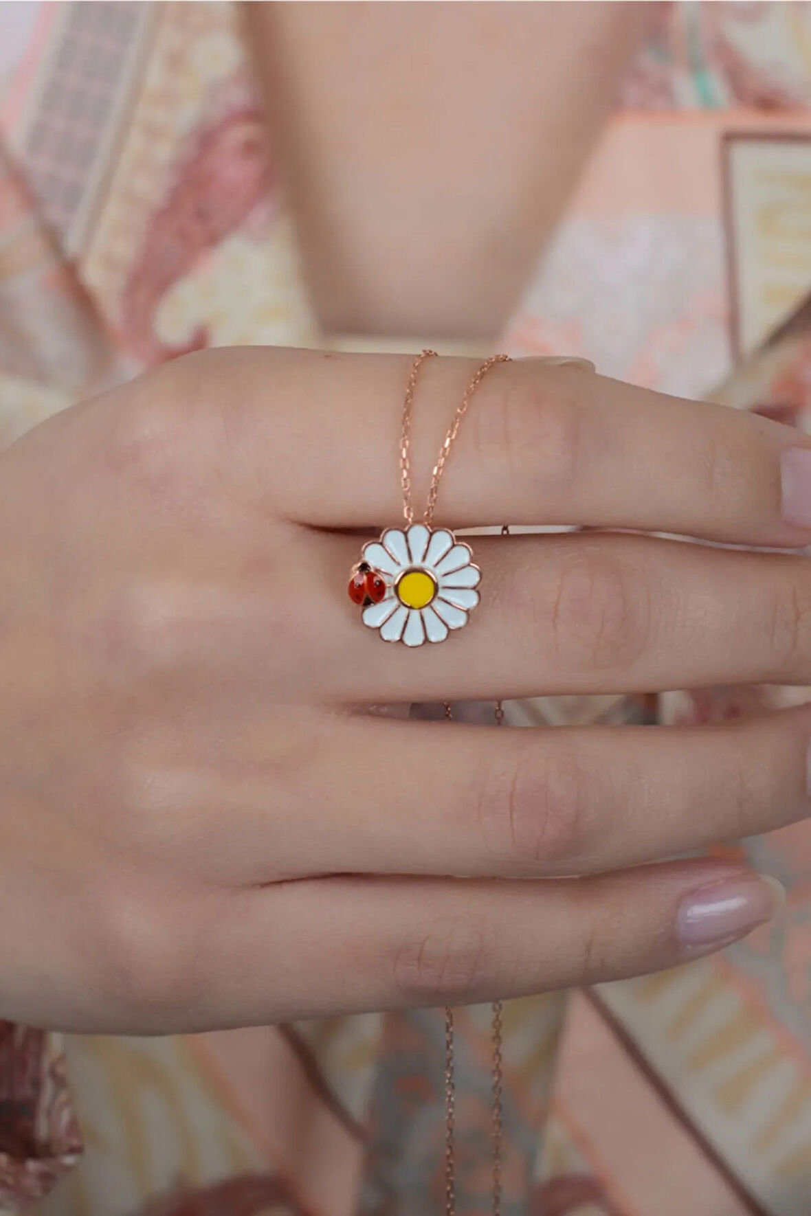 925 Ayar Gümüş Rose Uğur Böceği Papatya Kolye