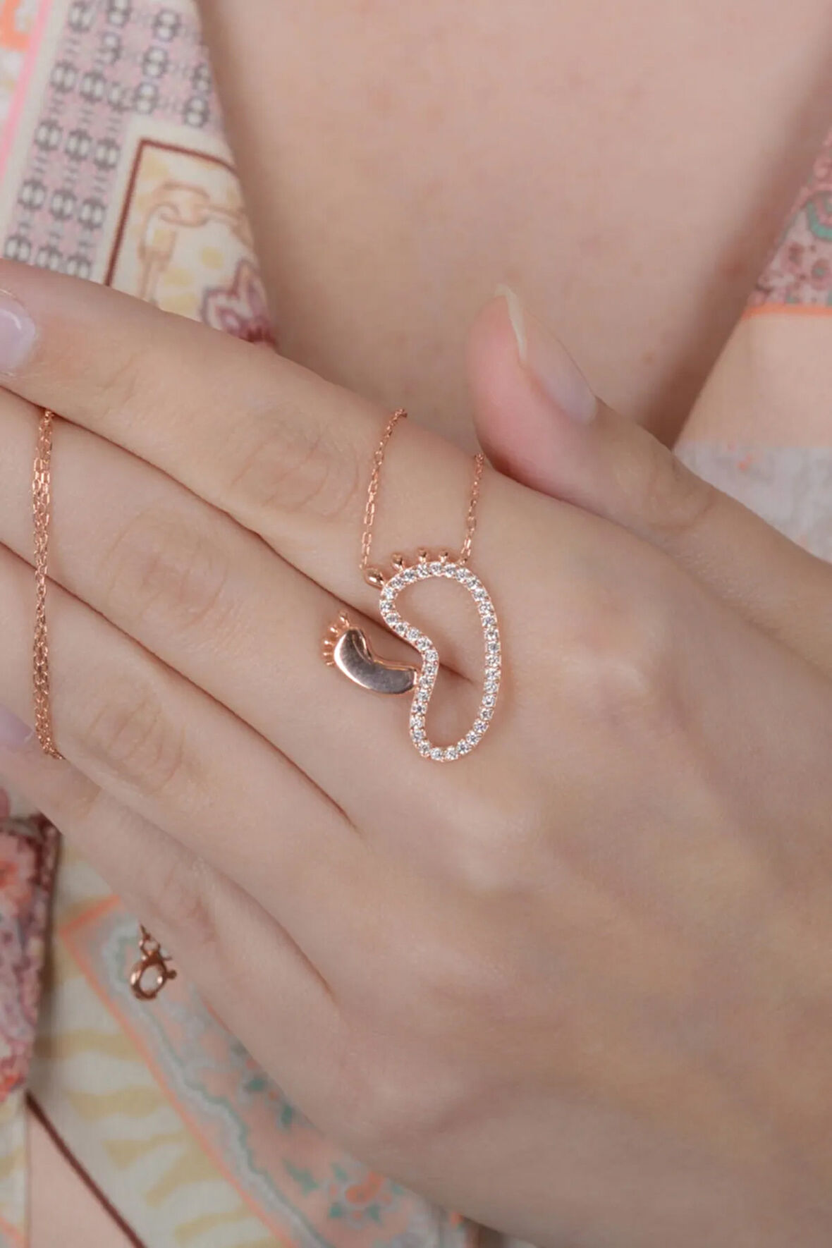 925 Ayar Gümüş Gold Zirkon Taşlı Ayakizi Kolye