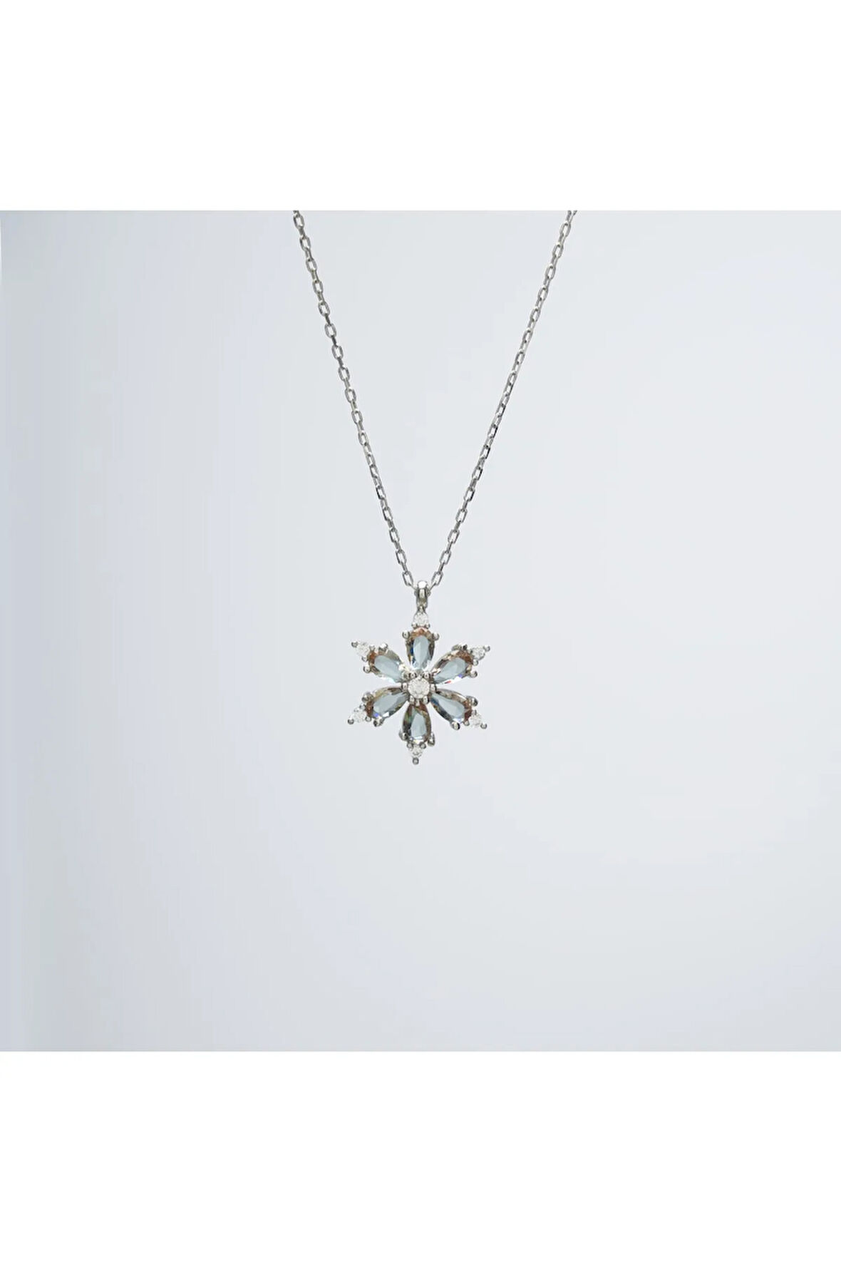 925 Ayar Açıkı Yeşil Çiçek Kolye Kadın Gümüş Kolye