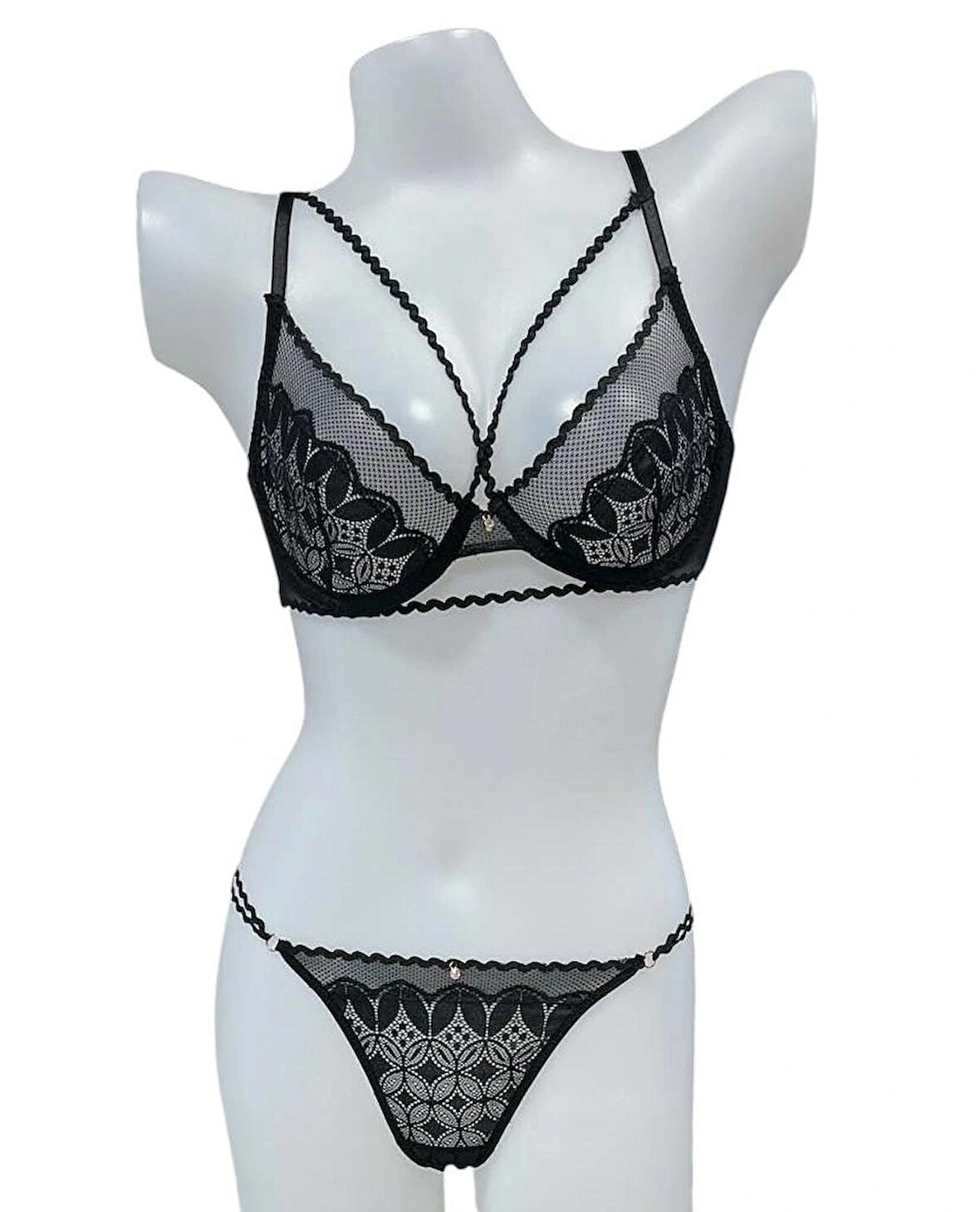 Dantel Detaylı Kapsız Likralı Sütyen Külot Takımı İç Giyim Slip Külot Brazilyan